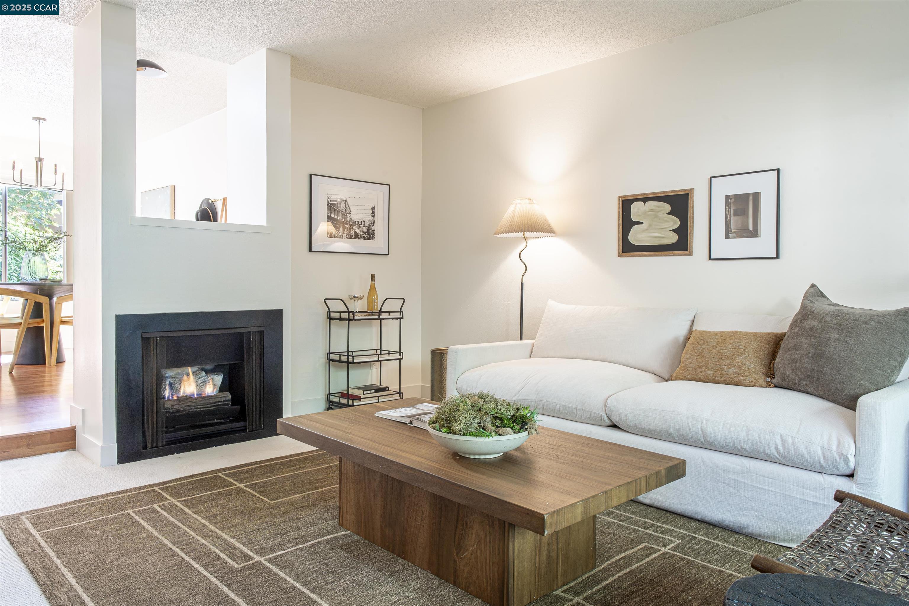 Detail Gallery Image 1 of 1 For 810 Oak Grove #113,  Concord,  CA 94518 - 1 Beds | 1 Baths