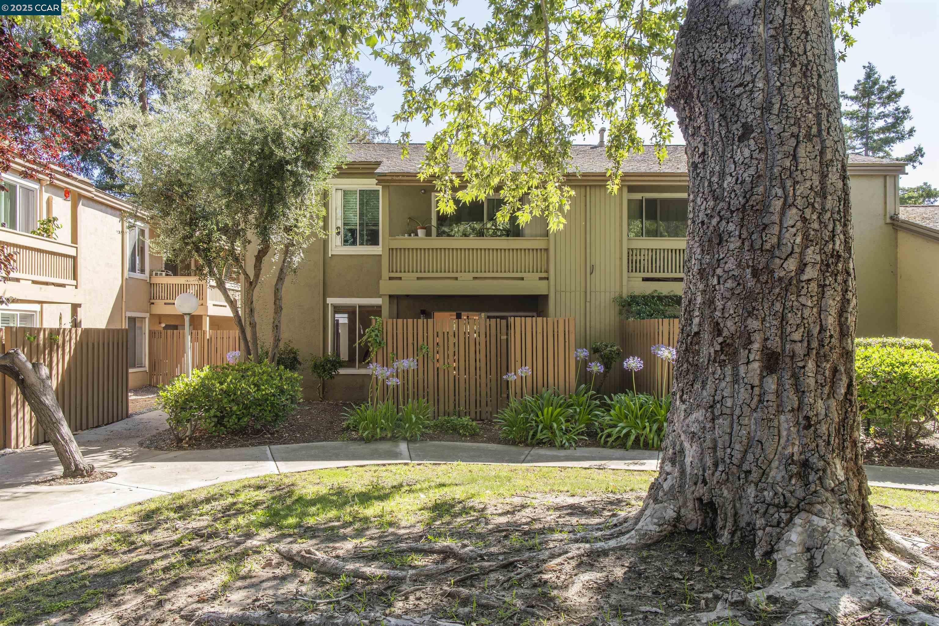 Photo #2: 41104184 Listing 