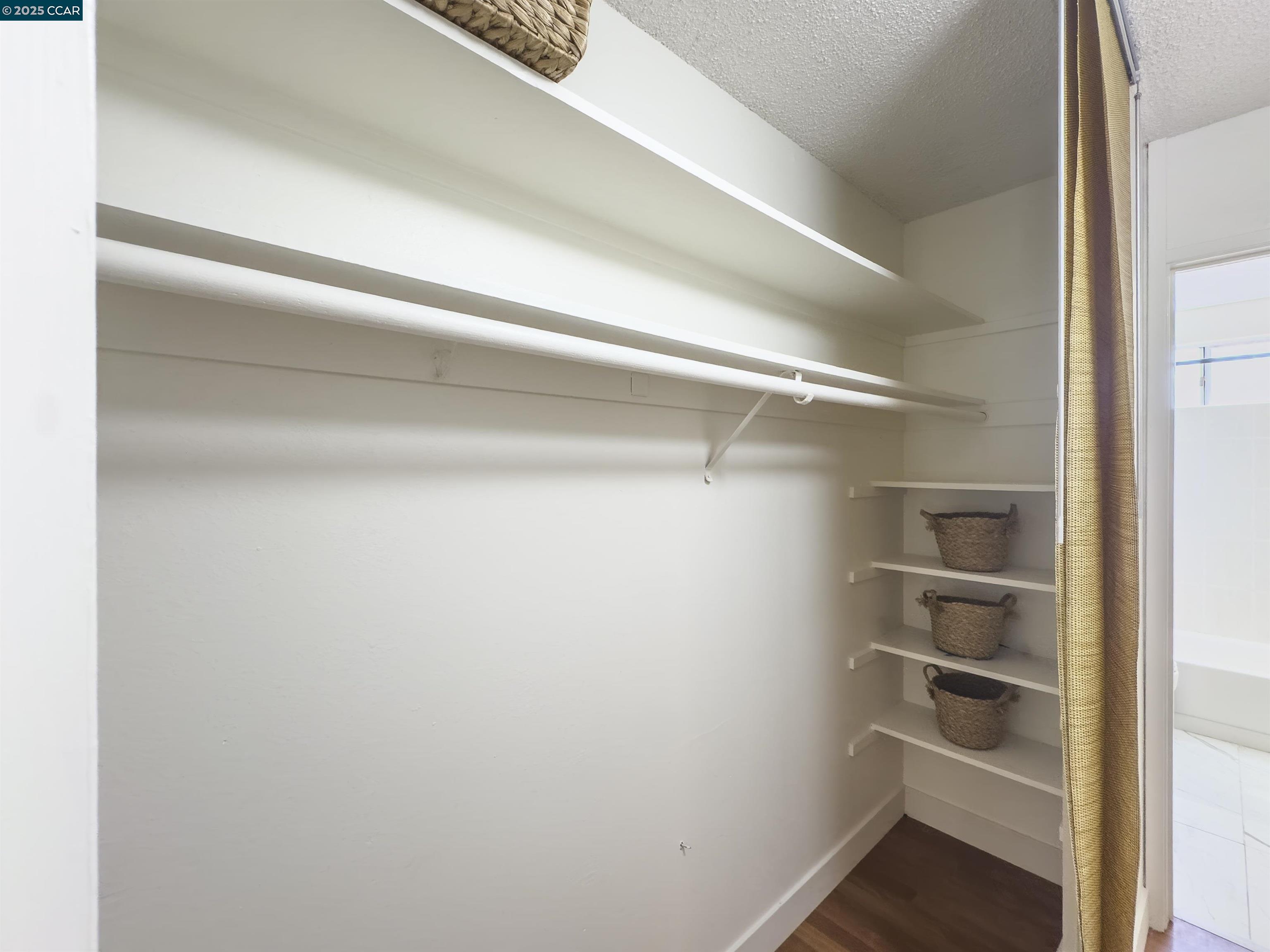 Photo #26: 41104184 Listing: Photo #26