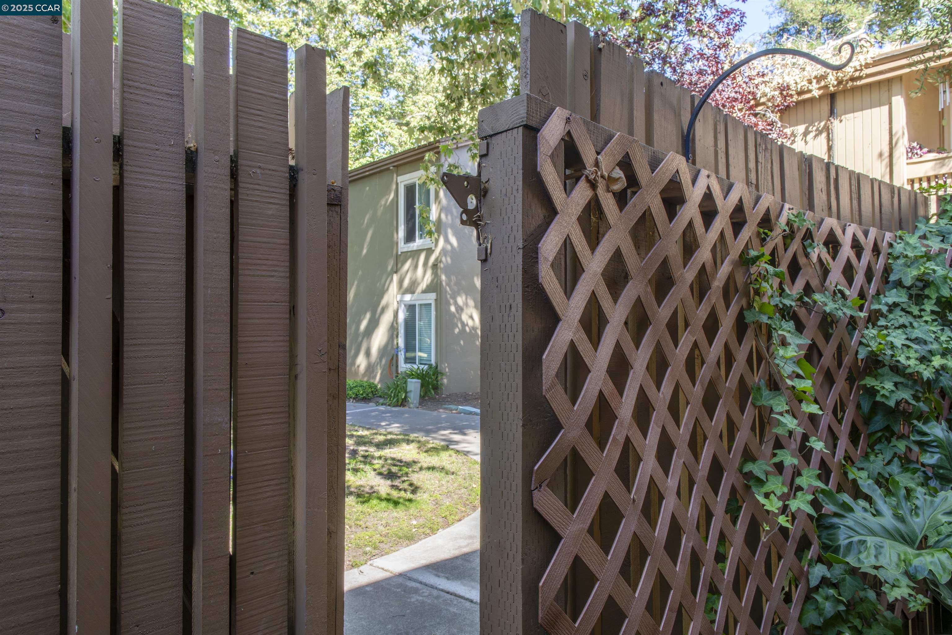 Photo #30: 41104184 Listing: Photo #30