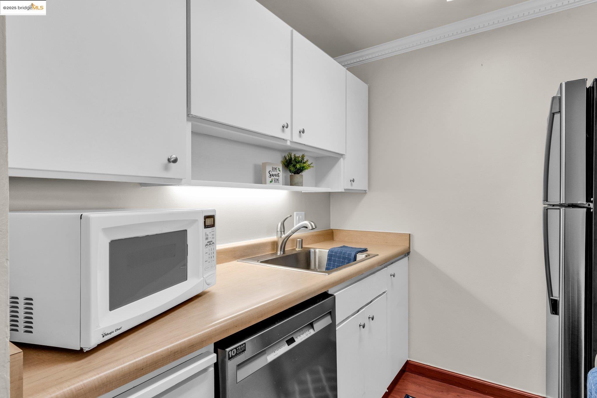 Detail Gallery Image 11 of 47 For 470 N N Civic Drive #105,  Walnut Creek,  CA 94596 - 1 Beds | 1 Baths