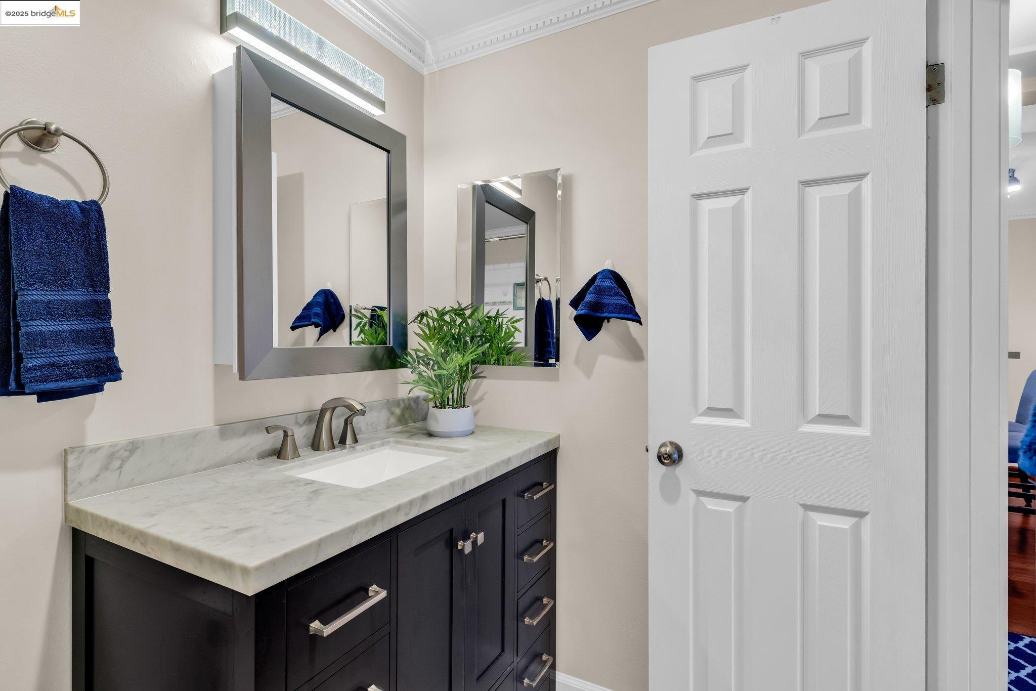 Detail Gallery Image 38 of 53 For 470 N N Civic Drive #105,  Walnut Creek,  CA 94596 - 1 Beds | 1 Baths