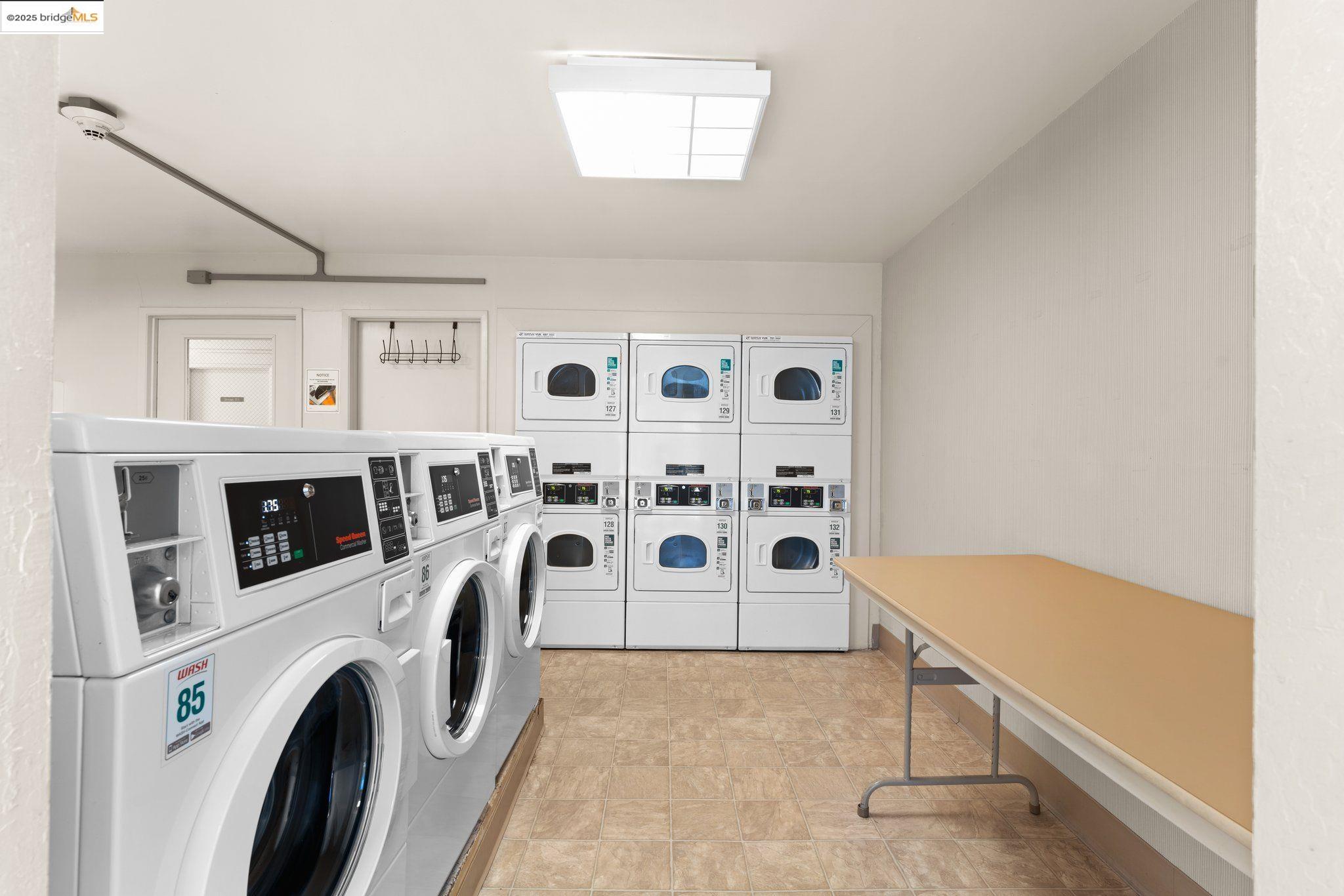 Detail Gallery Image 49 of 53 For 470 N N Civic Drive #105,  Walnut Creek,  CA 94596 - 1 Beds | 1 Baths