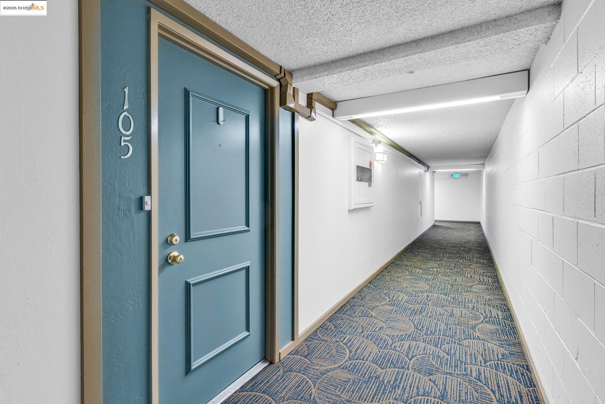 Detail Gallery Image 5 of 47 For 470 N N Civic Drive #105,  Walnut Creek,  CA 94596 - 1 Beds | 1 Baths