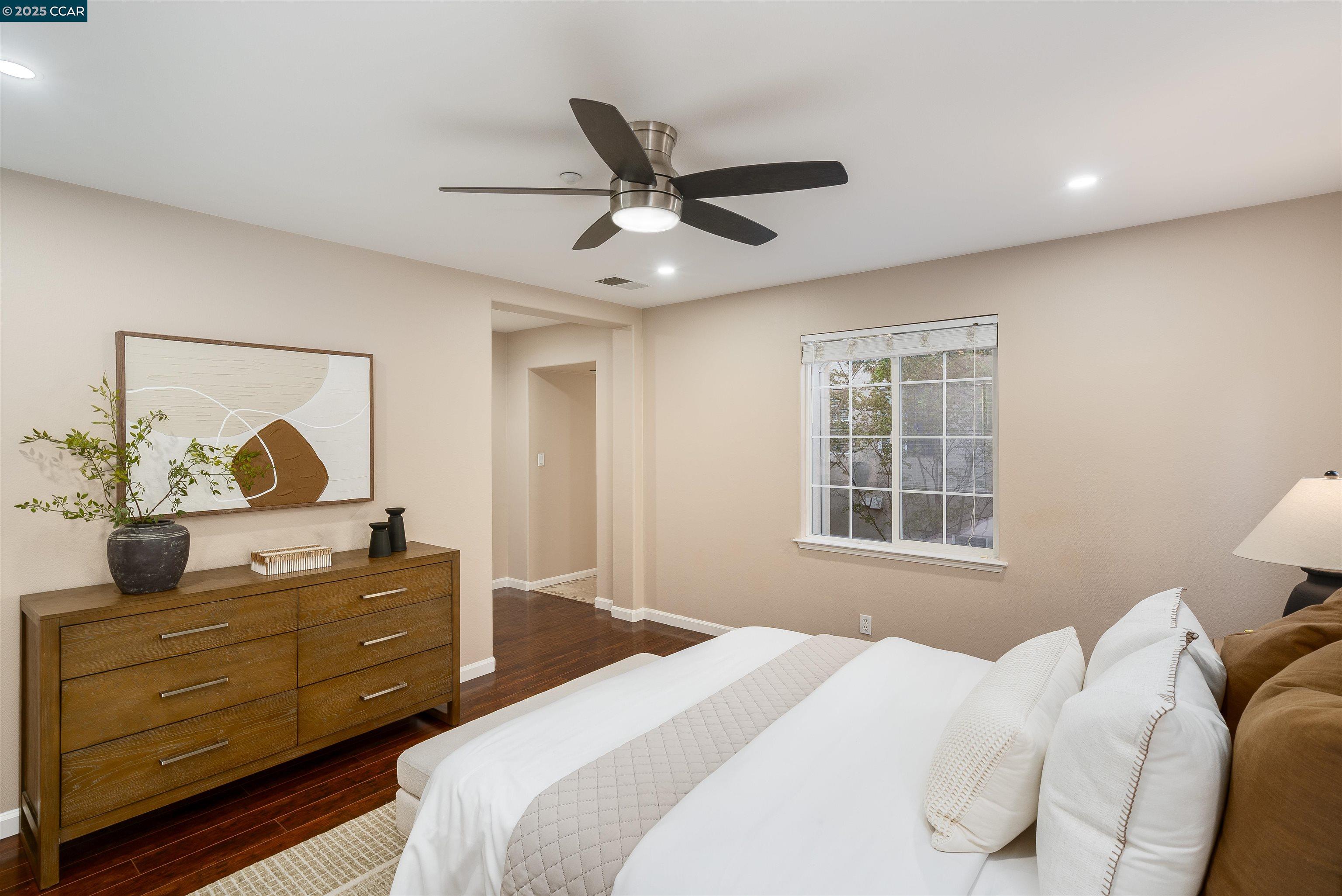 Detail Gallery Image 11 of 29 For 9752 Belladonna Dr, San Ramon,  CA 94582 - 3 Beds | 2/1 Baths