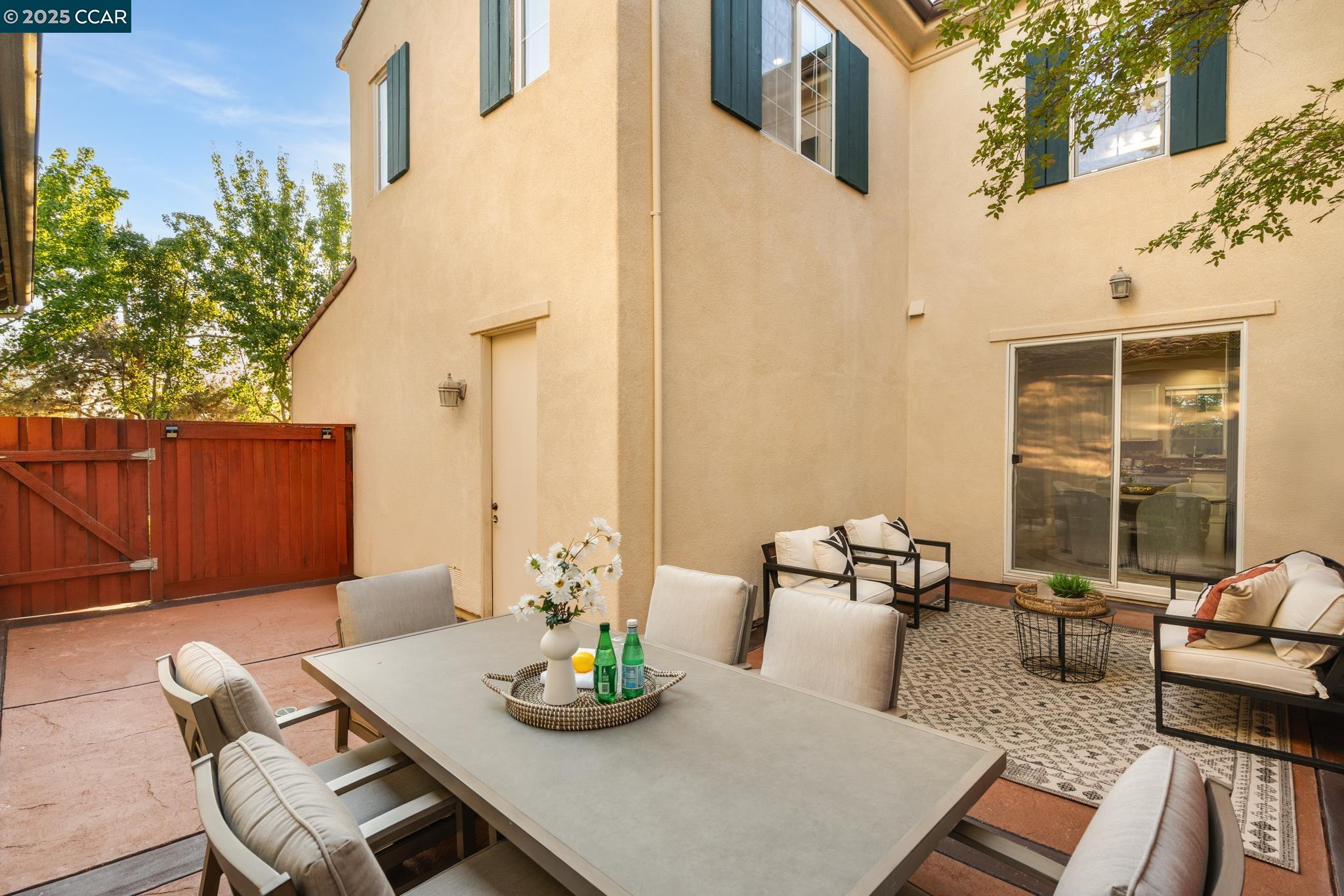 Detail Gallery Image 18 of 29 For 9752 Belladonna Dr, San Ramon,  CA 94582 - 3 Beds | 2/1 Baths