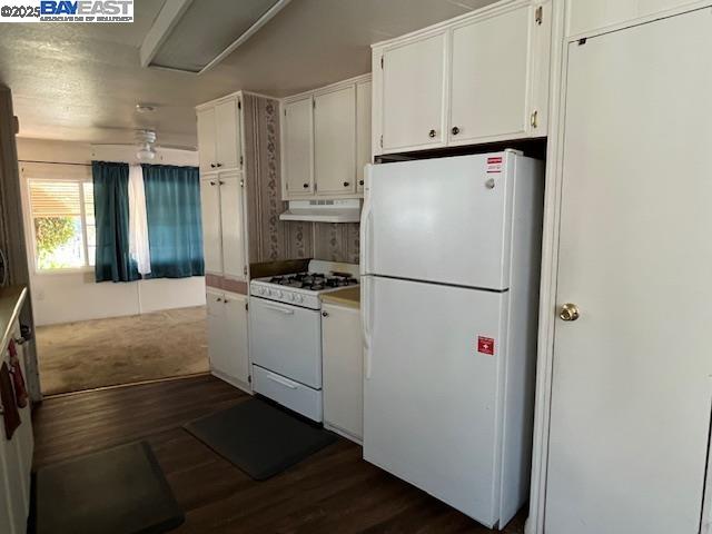 Detail Gallery Image 4 of 34 For 226 Hula Circle, Union City,  CA 94587 - 2 Beds | 2 Baths