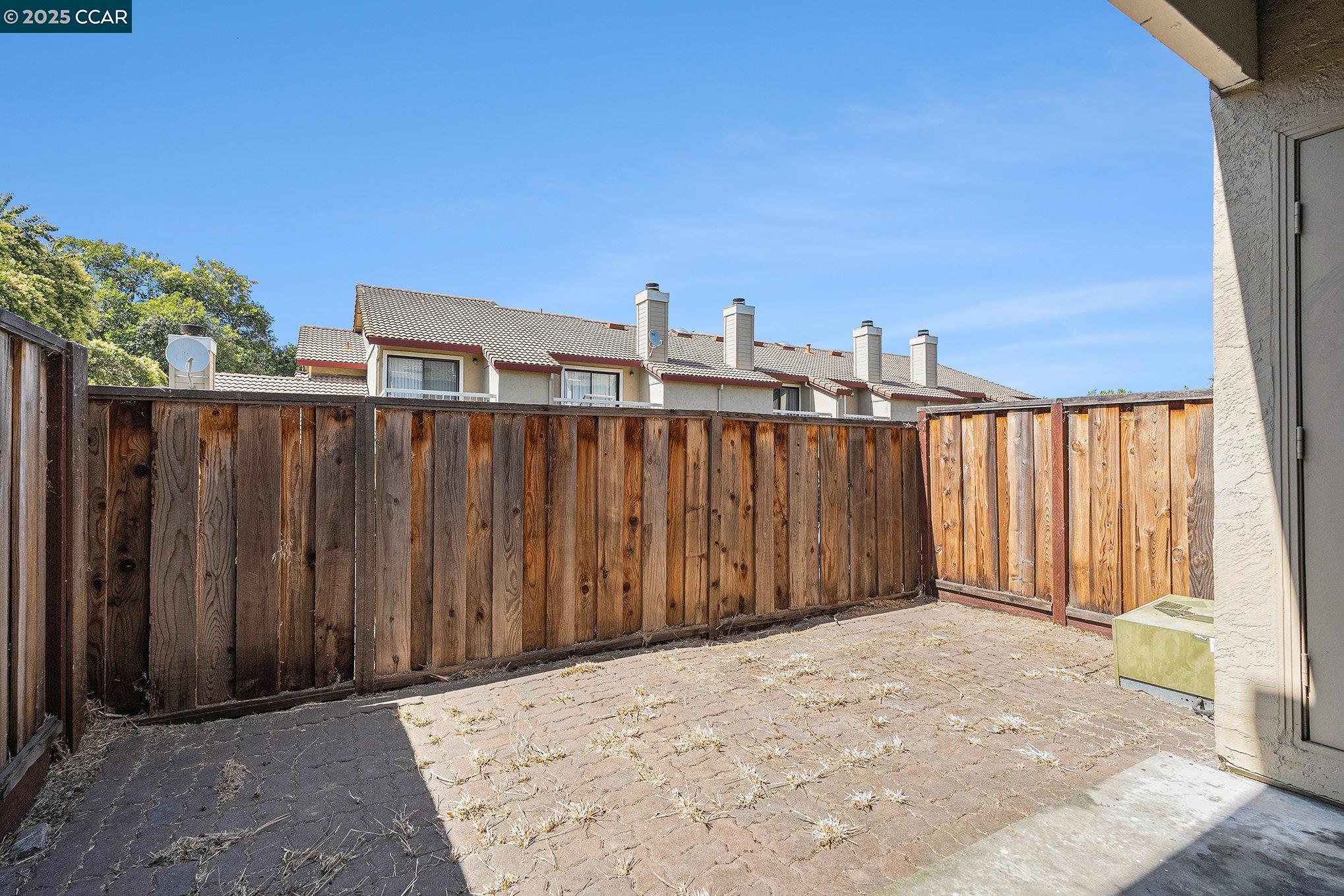 Photo #16: 41104192 Listing: Photo #16
