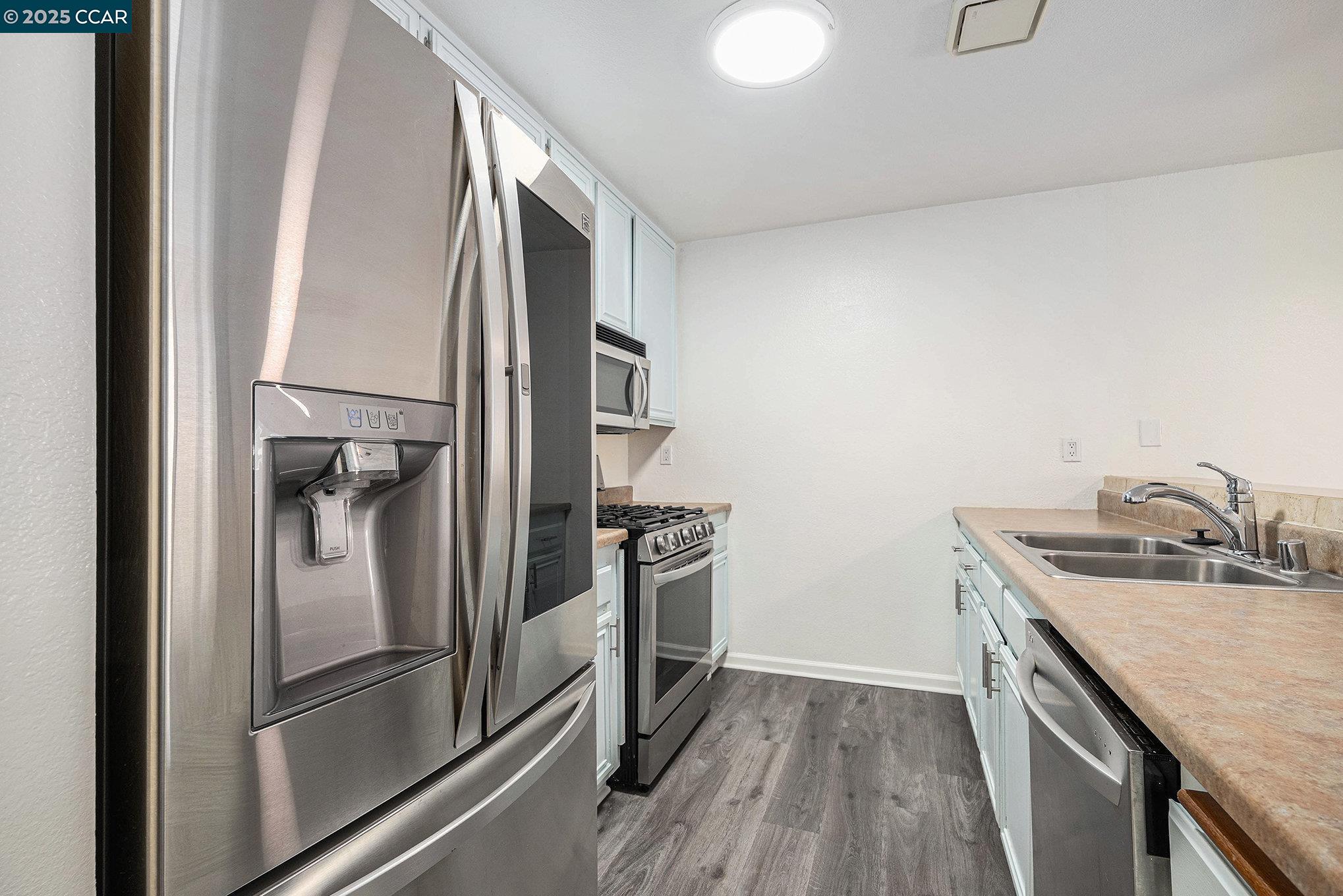 Photo #7: 41104192 Listing: Photo #7