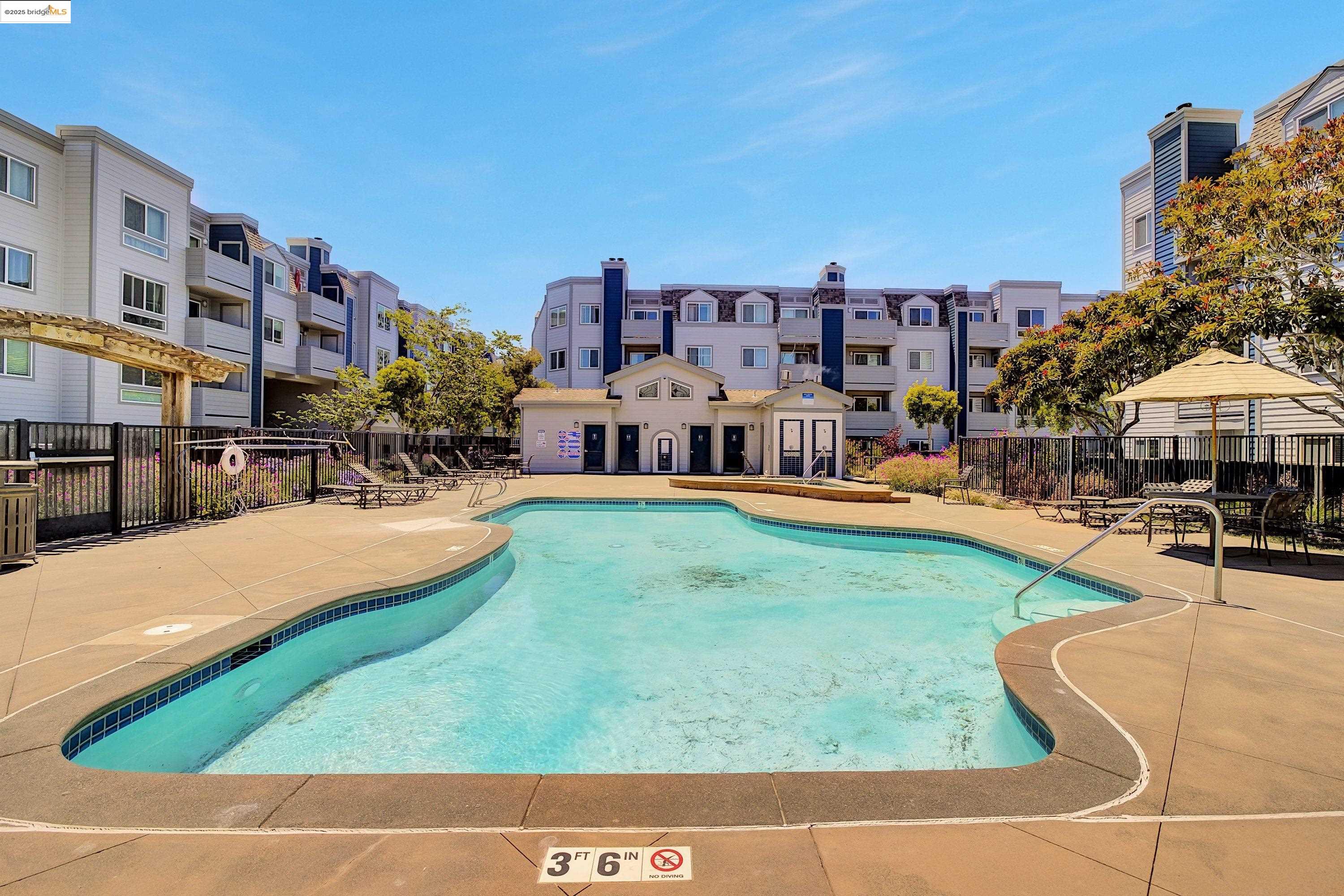 Detail Gallery Image 23 of 35 For 6400 Christie Ave #5109,  Emeryville,  CA 94608 - 0 Beds | 1 Baths