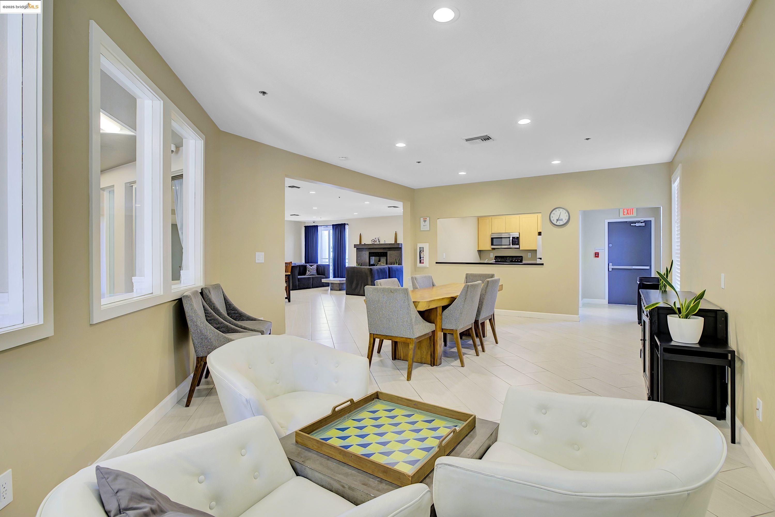 Detail Gallery Image 25 of 35 For 6400 Christie Ave #5109,  Emeryville,  CA 94608 - 0 Beds | 1 Baths