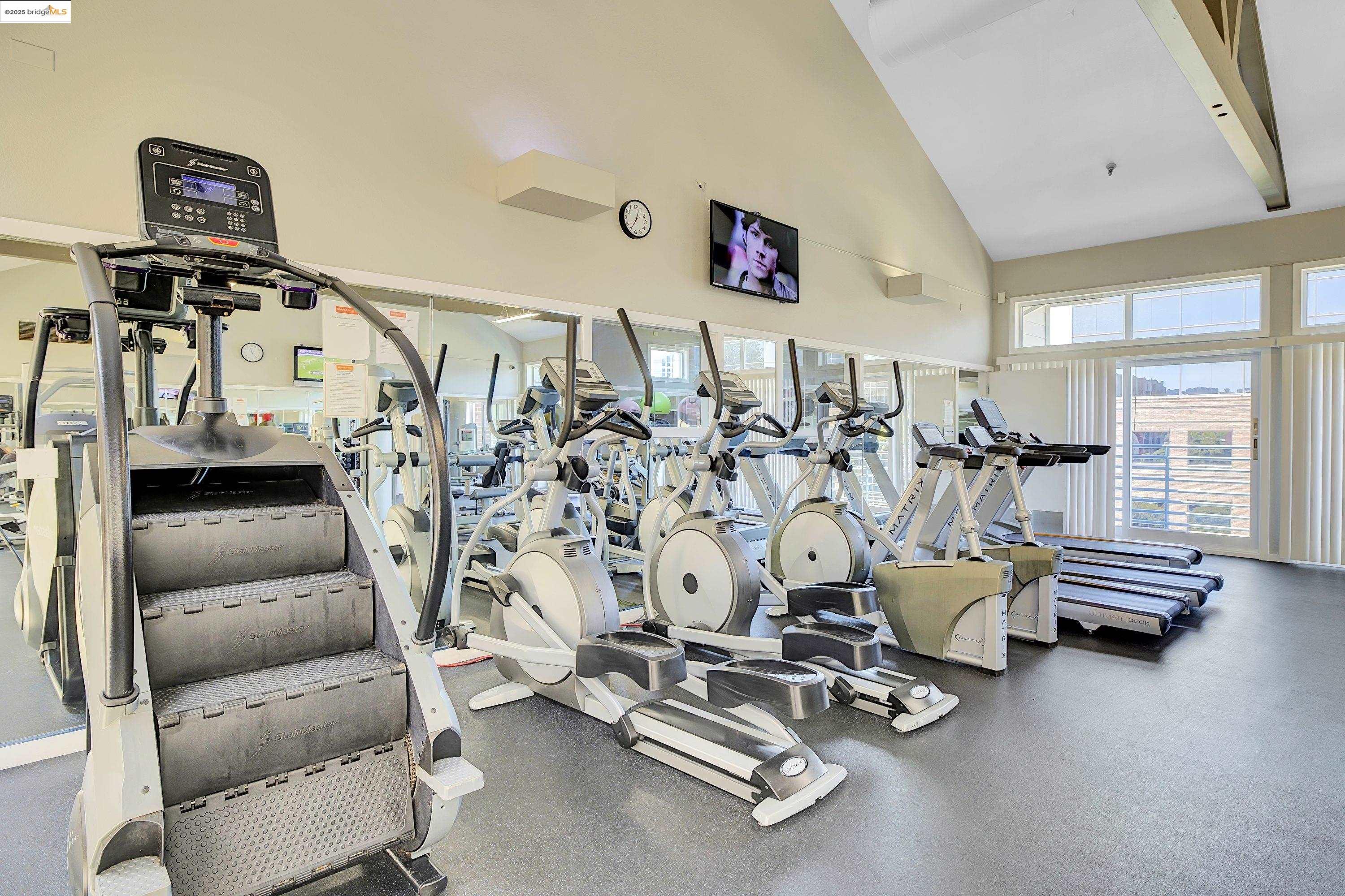 Detail Gallery Image 26 of 35 For 6400 Christie Ave #5109,  Emeryville,  CA 94608 - 0 Beds | 1 Baths