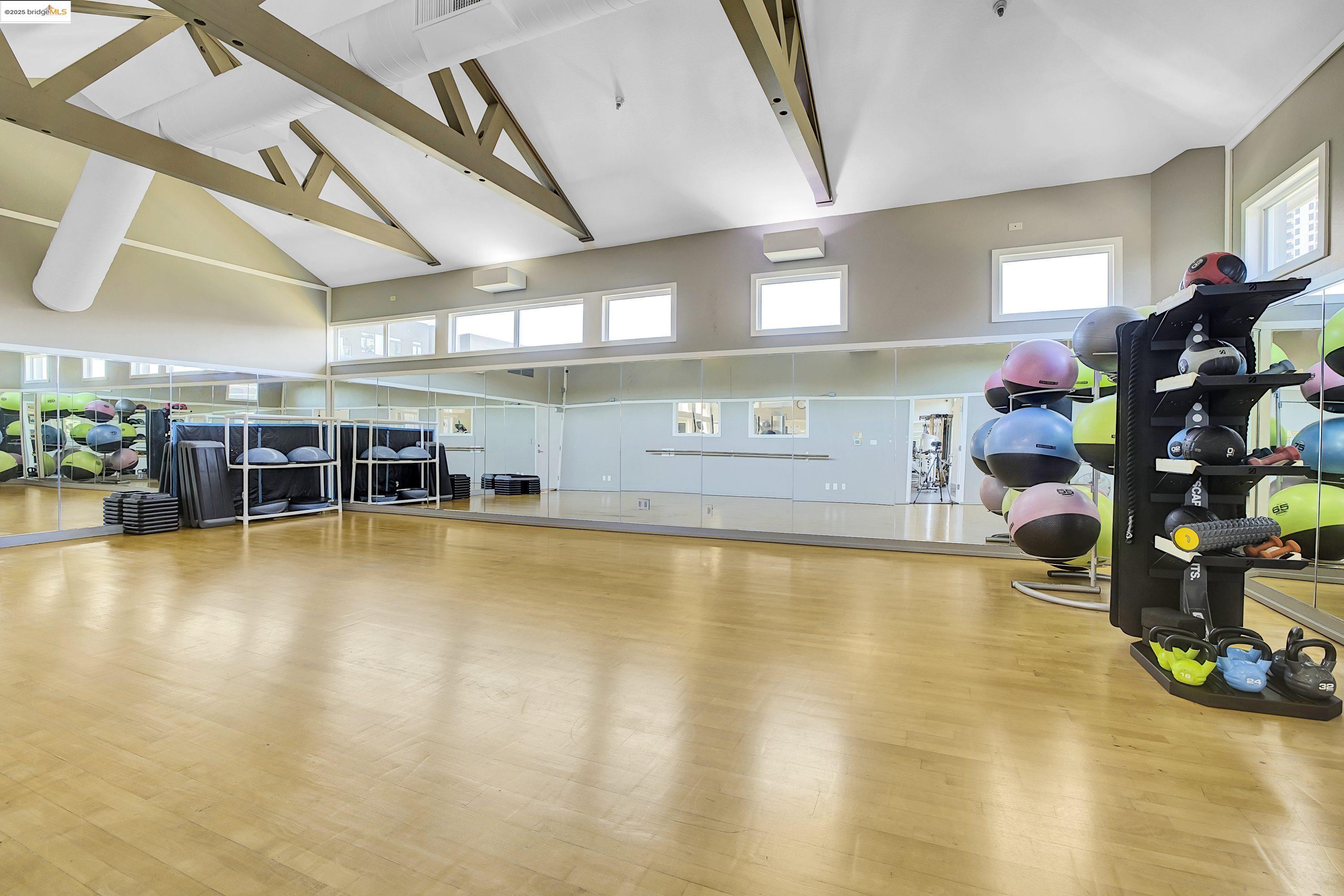 Detail Gallery Image 27 of 35 For 6400 Christie Ave #5109,  Emeryville,  CA 94608 - 0 Beds | 1 Baths