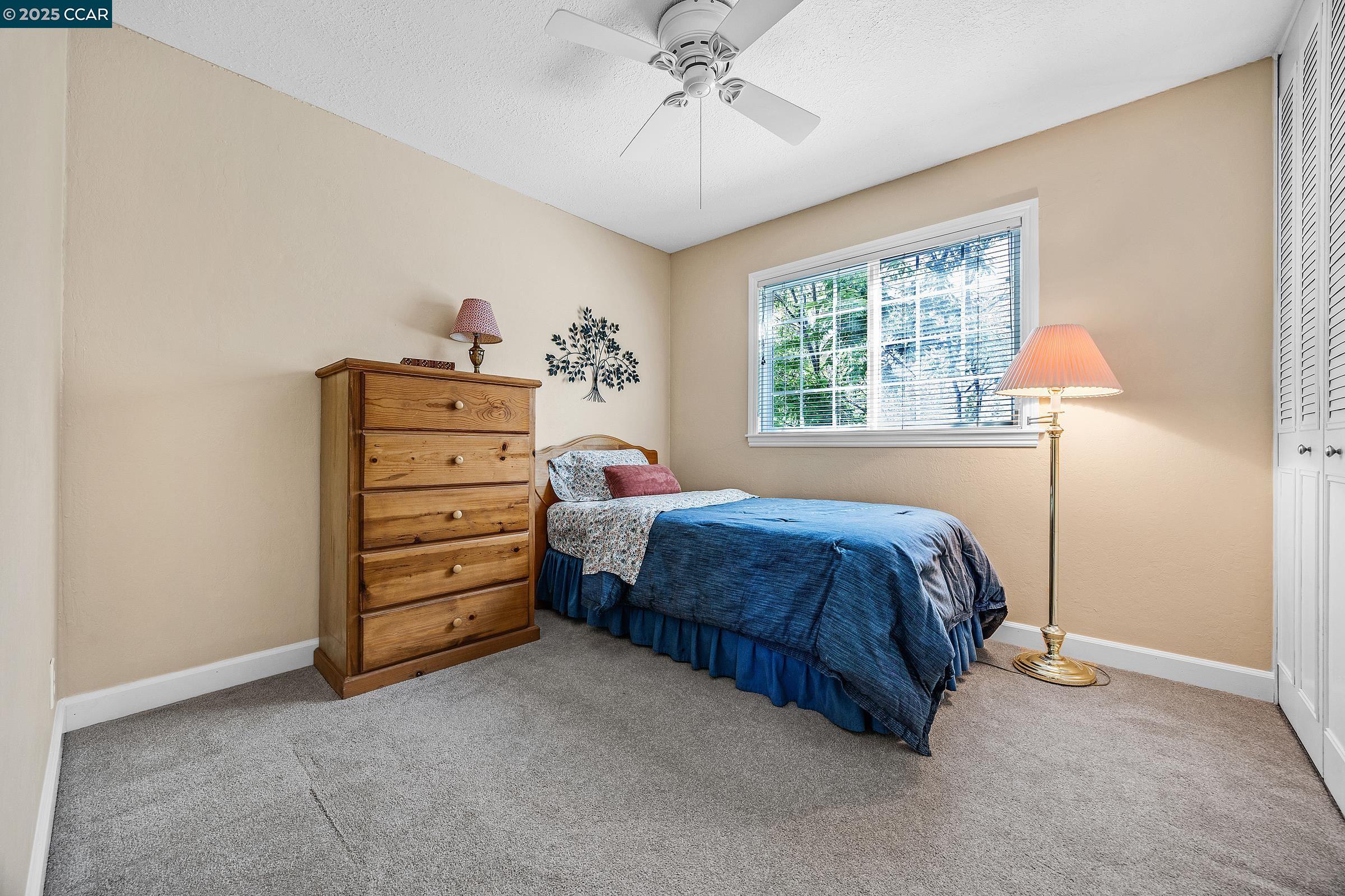 Detail Gallery Image 16 of 39 For 6129 Crater Lake Ct, Pleasanton,  CA 94588 - 6 Beds | 3/1 Baths