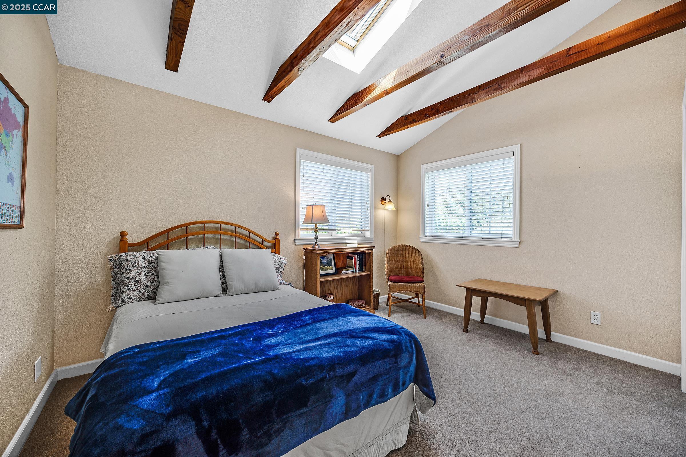 Detail Gallery Image 18 of 39 For 6129 Crater Lake Ct, Pleasanton,  CA 94588 - 6 Beds | 3/1 Baths