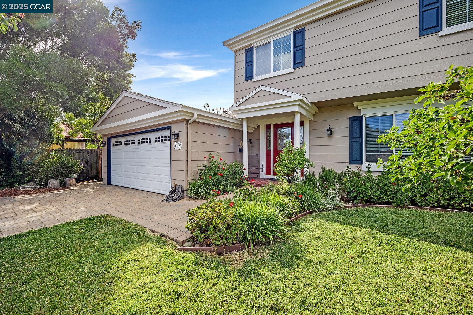 Detail Gallery Image 23 of 39 For 6129 Crater Lake Ct, Pleasanton,  CA 94588 - 6 Beds | 3/1 Baths