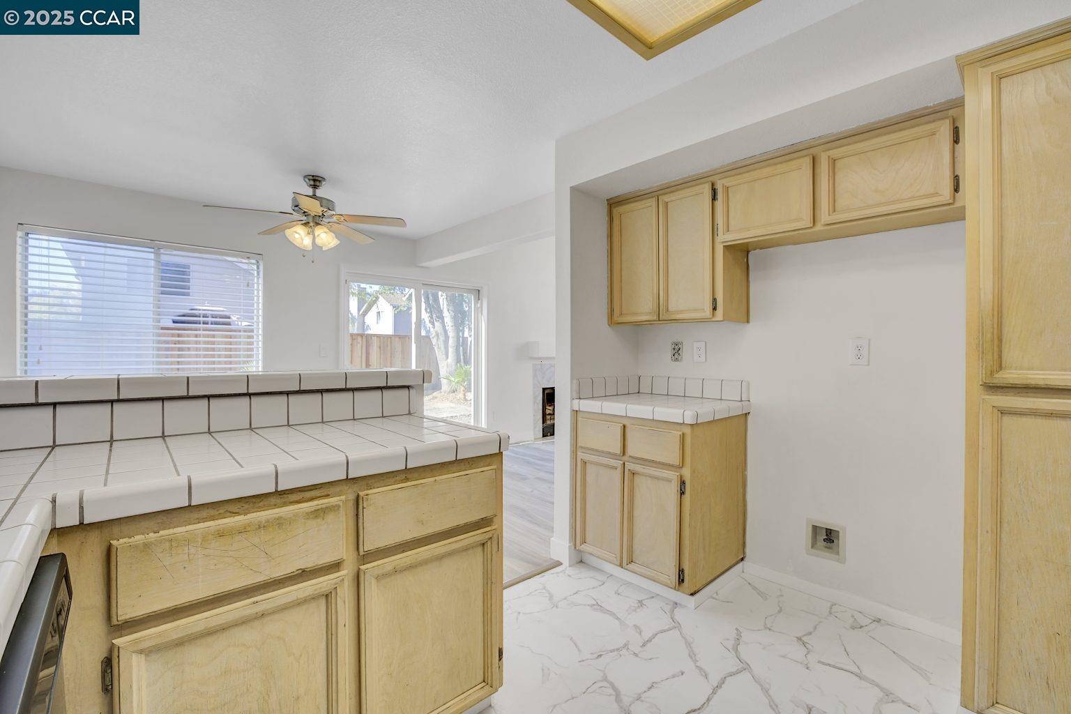Detail Gallery Image 9 of 41 For 300 Bayview Dr, Oakley,  CA 94561 - 3 Beds | 2/1 Baths