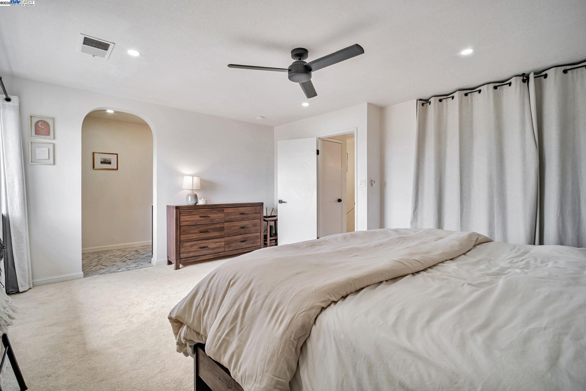 Photo #24: 41104201 Listing: Photo #24