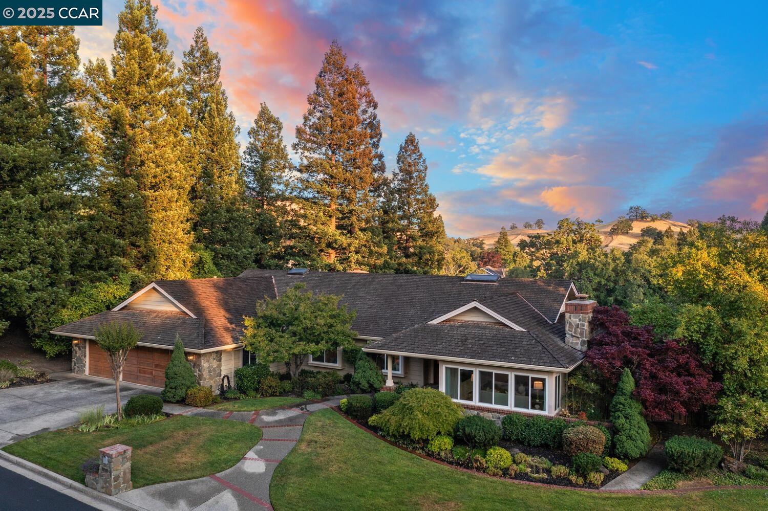 Detail Gallery Image 2 of 59 For 380 Bryan Drive, Alamo,  CA 94507 - 4 Beds | 3 Baths