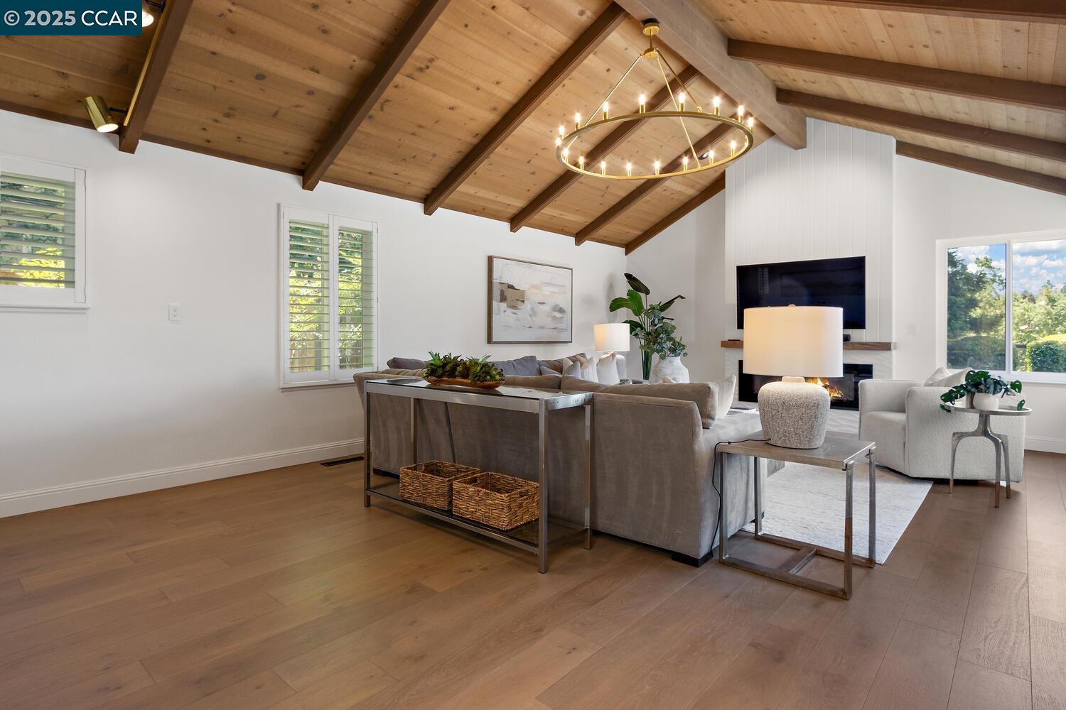 Detail Gallery Image 16 of 59 For 380 Bryan Drive, Alamo,  CA 94507 - 4 Beds | 3 Baths
