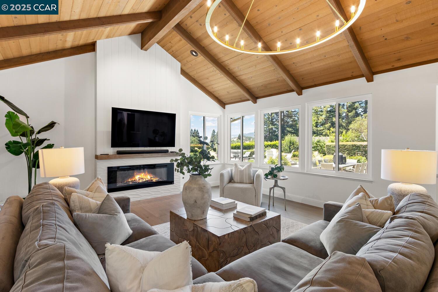 Detail Gallery Image 20 of 59 For 380 Bryan Drive, Alamo,  CA 94507 - 4 Beds | 3 Baths