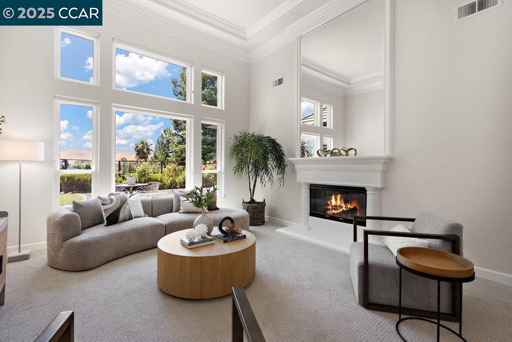 Detail Gallery Image 8 of 49 For 150 Alta Vista Way, Danville,  CA 94506 - 4 Beds | 3 Baths
