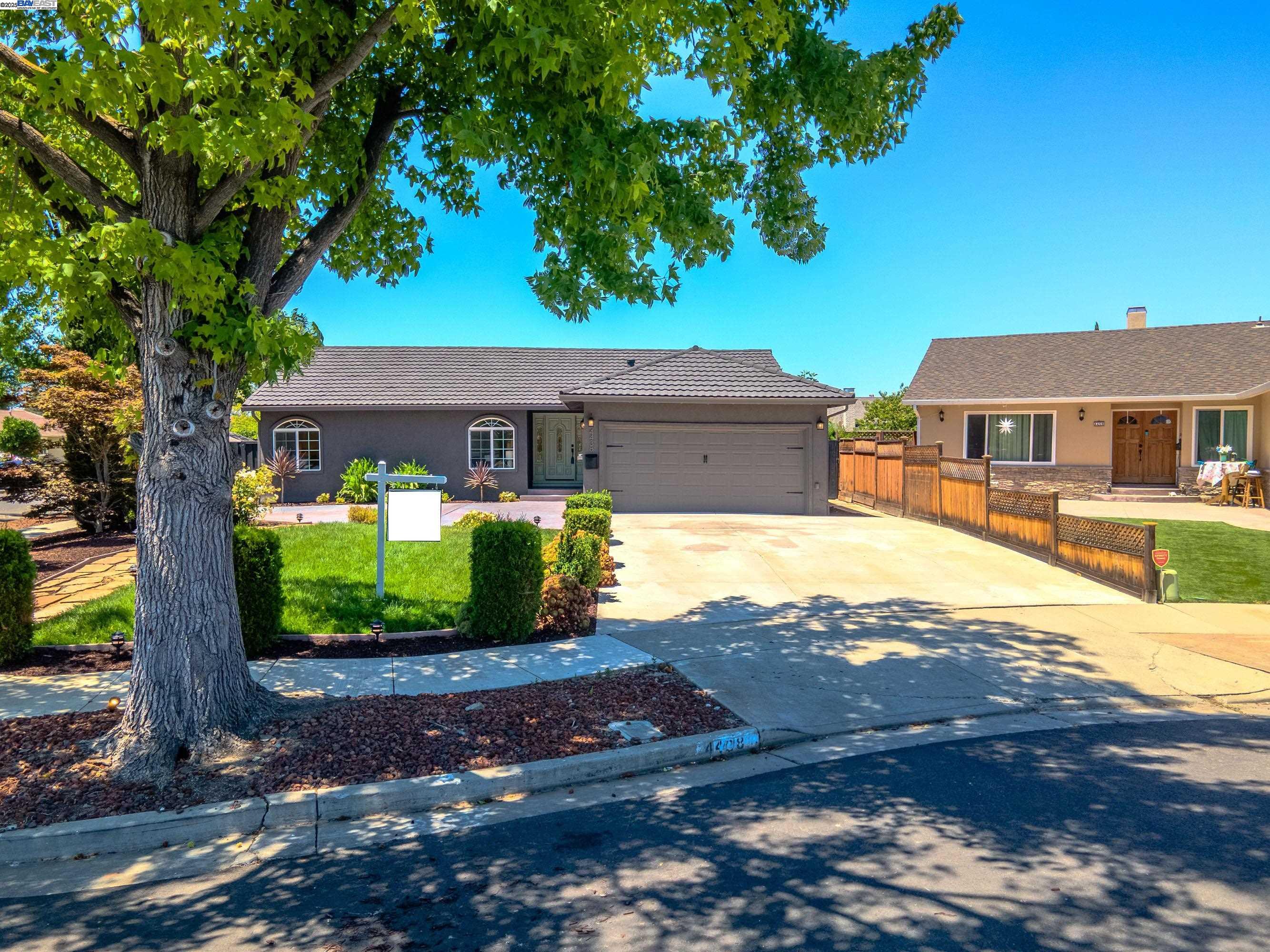 Detail Gallery Image 3 of 38 For 4438 Jonquil Dr, San Jose,  CA 95136 - 3 Beds | 2 Baths