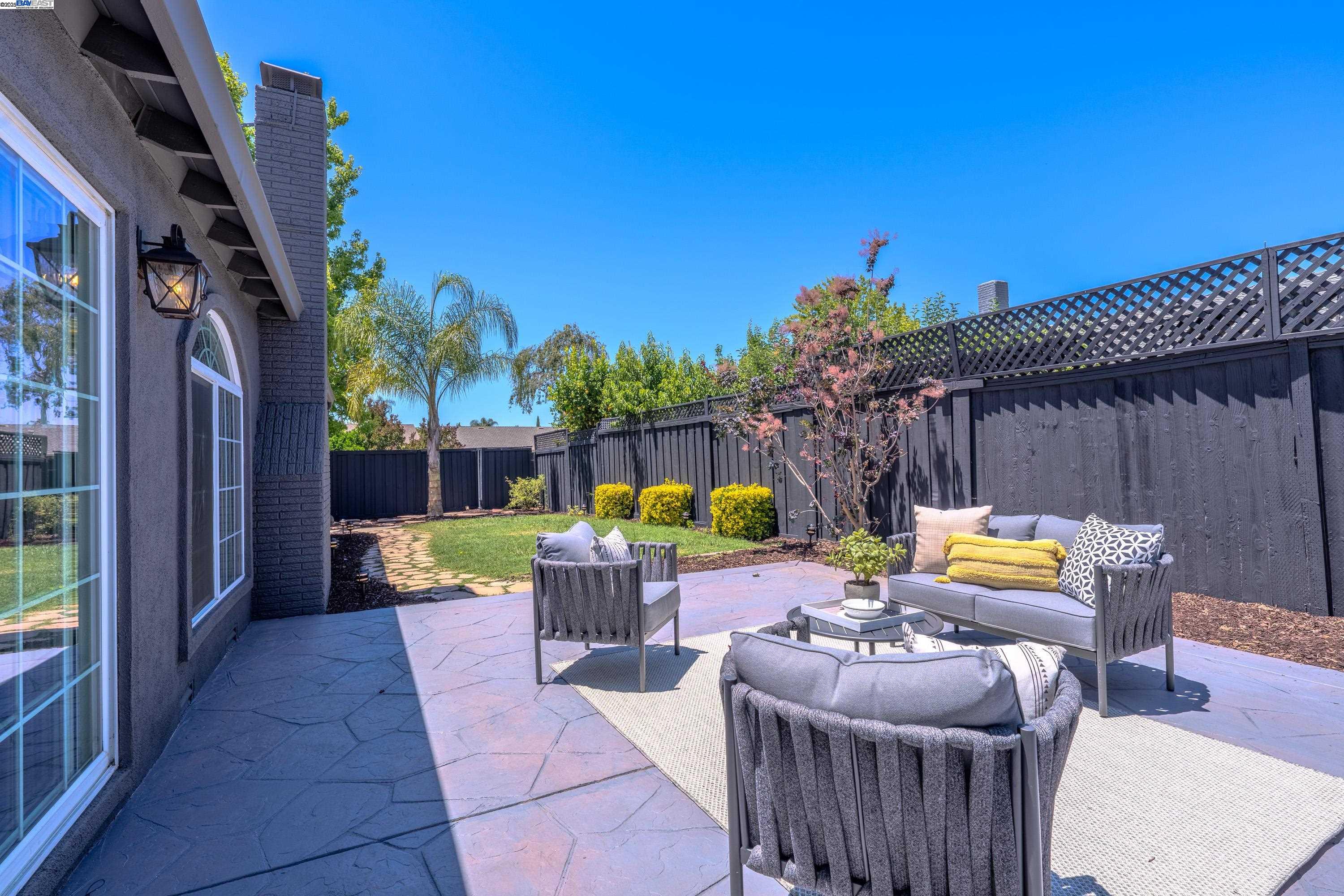 Detail Gallery Image 31 of 38 For 4438 Jonquil Dr, San Jose,  CA 95136 - 3 Beds | 2 Baths