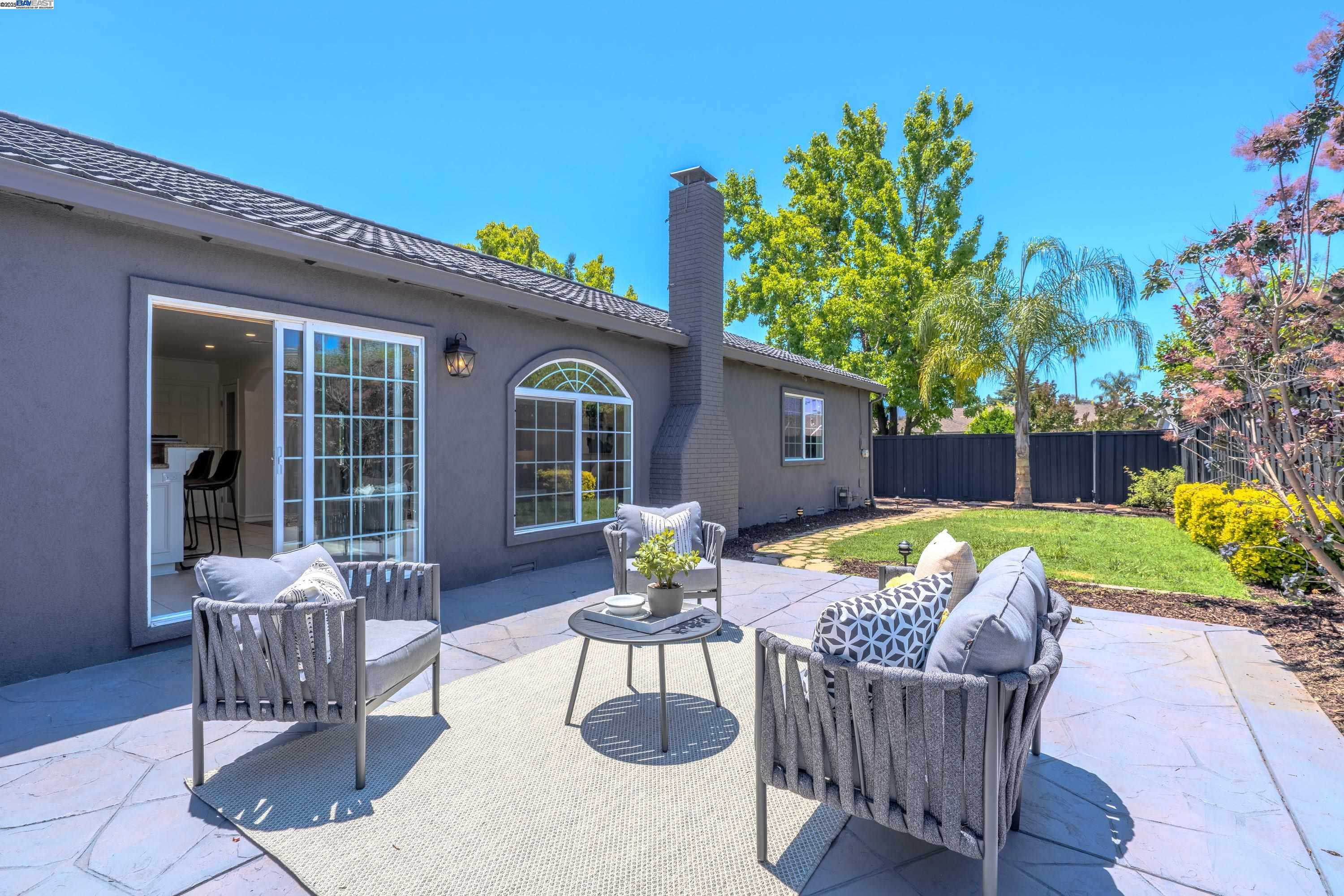 Detail Gallery Image 33 of 38 For 4438 Jonquil Dr, San Jose,  CA 95136 - 3 Beds | 2 Baths