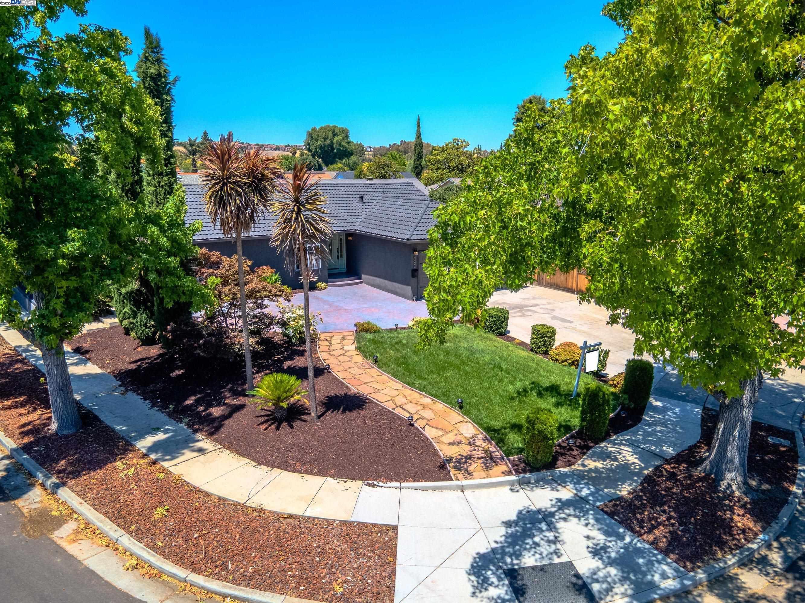 Detail Gallery Image 37 of 38 For 4438 Jonquil Dr, San Jose,  CA 95136 - 3 Beds | 2 Baths