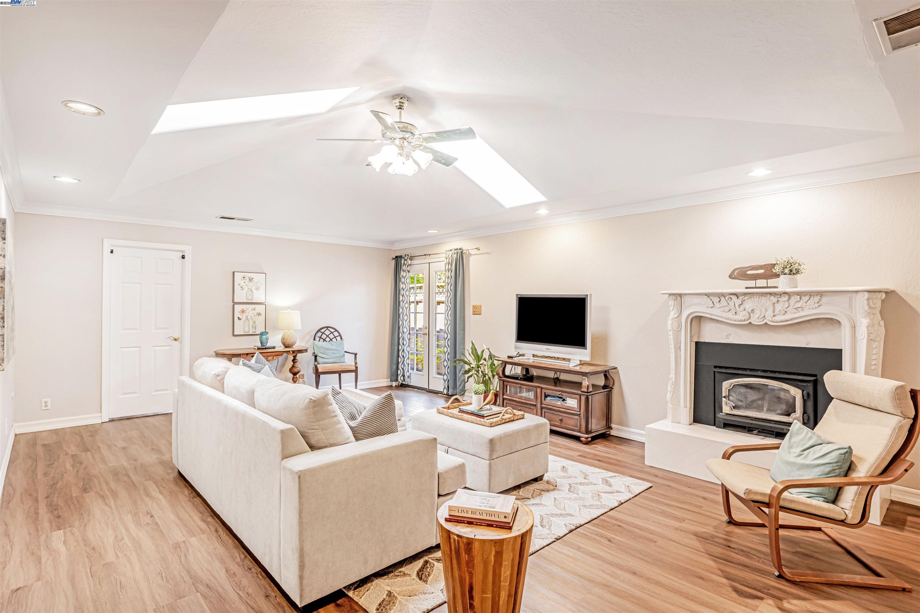 Detail Gallery Image 14 of 34 For 4150 Corrigan Dr, Fremont,  CA 94536 - 4 Beds | 2 Baths