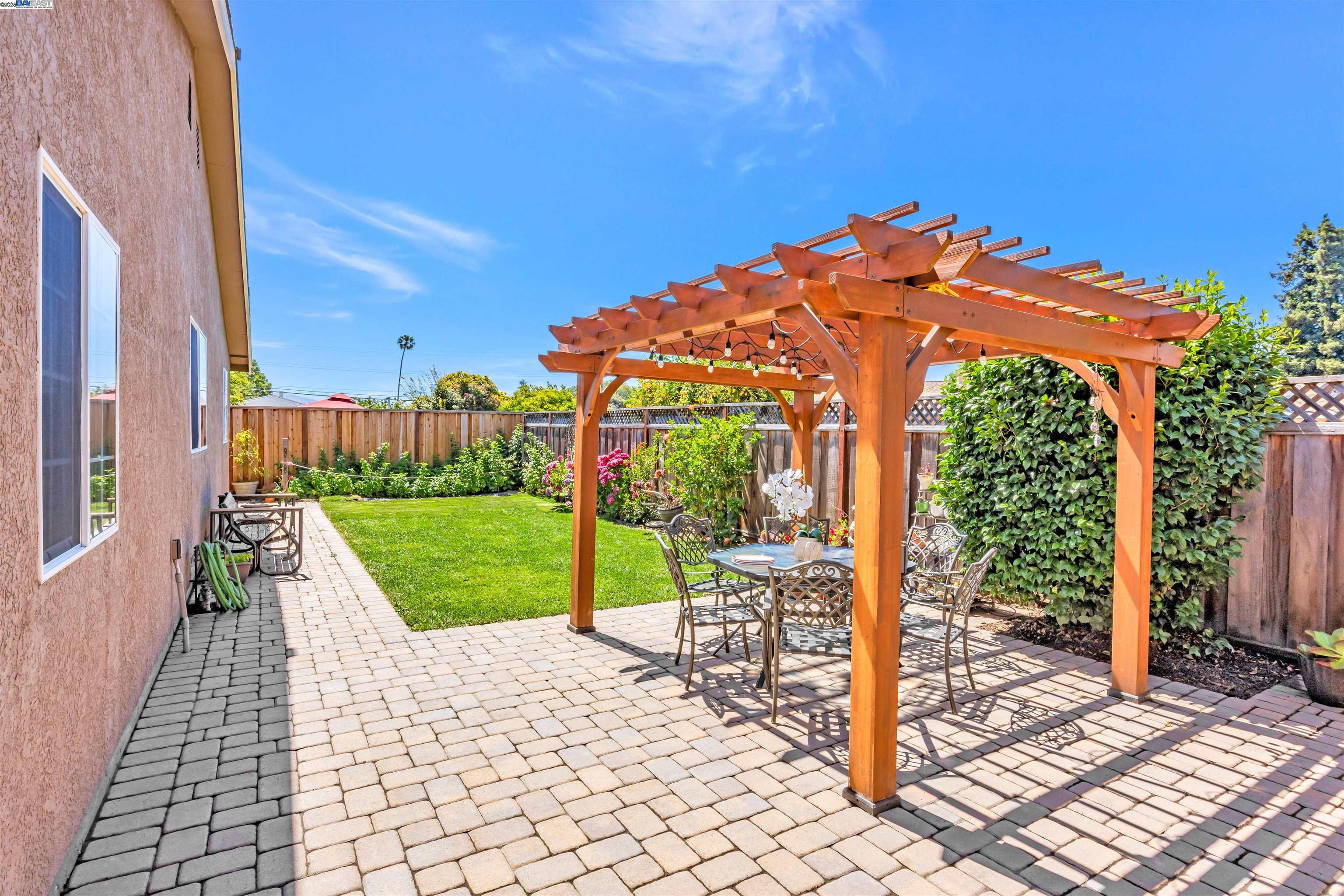 Detail Gallery Image 29 of 34 For 4150 Corrigan Dr, Fremont,  CA 94536 - 4 Beds | 2 Baths