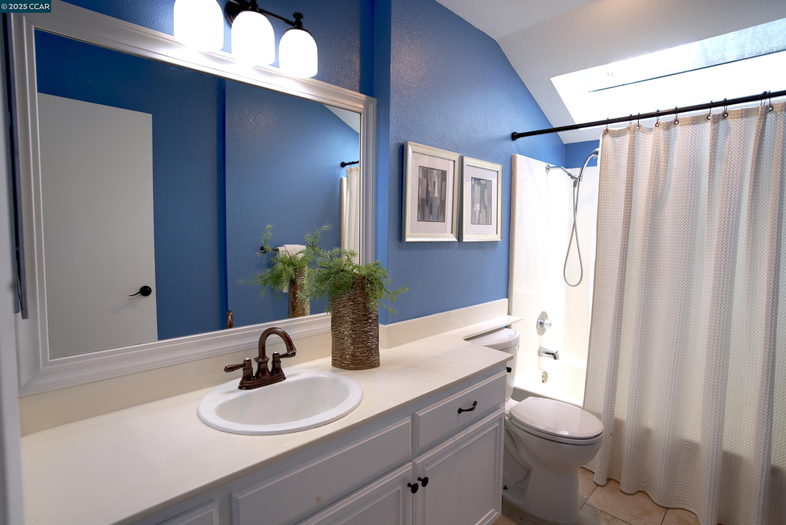 Photo #15: 41104214 Listing: Photo #15