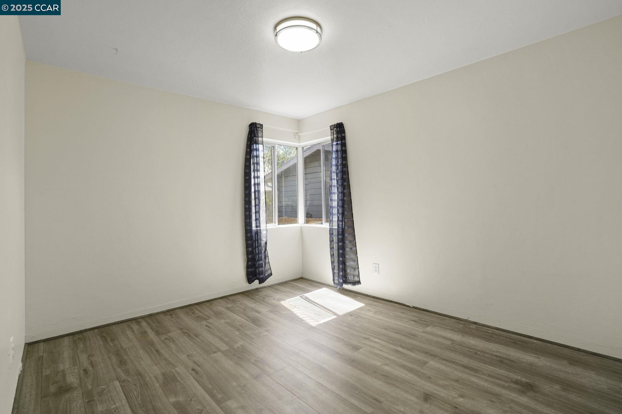 Detail Gallery Image 12 of 29 For 1522 Sacramento Street, Vallejo,  CA 94590 - – Beds | – Baths