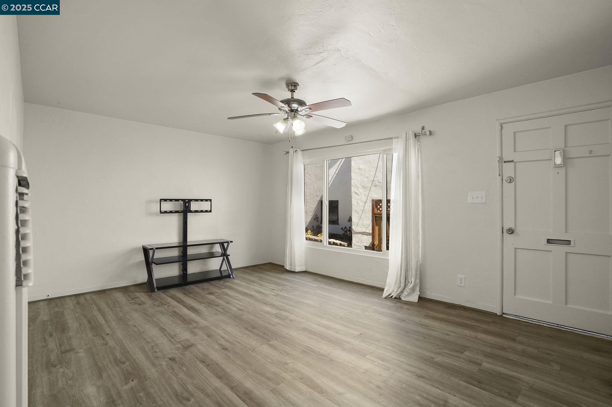 Detail Gallery Image 6 of 29 For 1522 Sacramento Street, Vallejo,  CA 94590 - – Beds | – Baths
