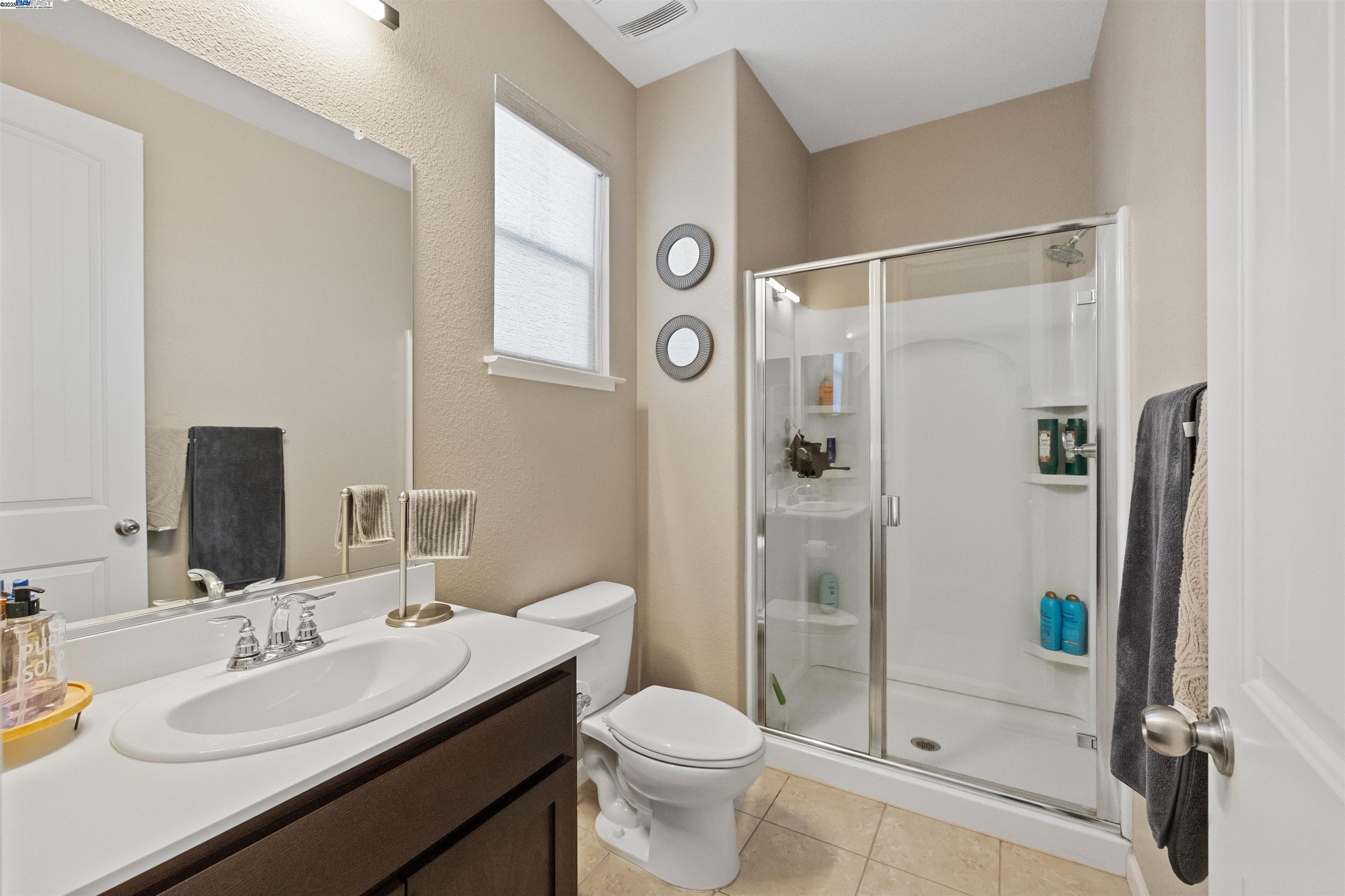 Detail Gallery Image 15 of 44 For 4717 Black Oak Ct, Fairfield,  CA 94534 - 4 Beds | 3 Baths