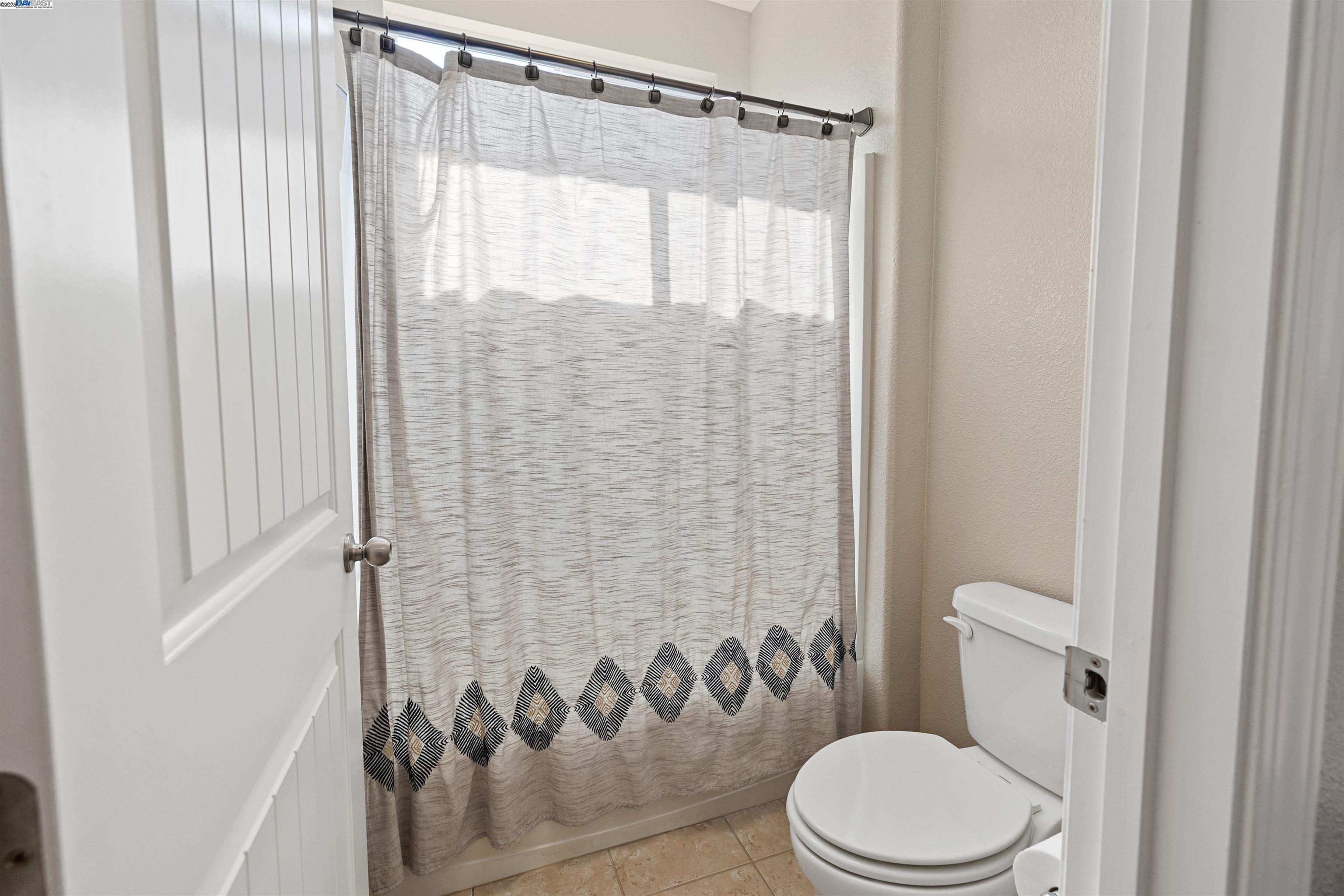 Detail Gallery Image 34 of 44 For 4717 Black Oak Ct, Fairfield,  CA 94534 - 4 Beds | 3 Baths