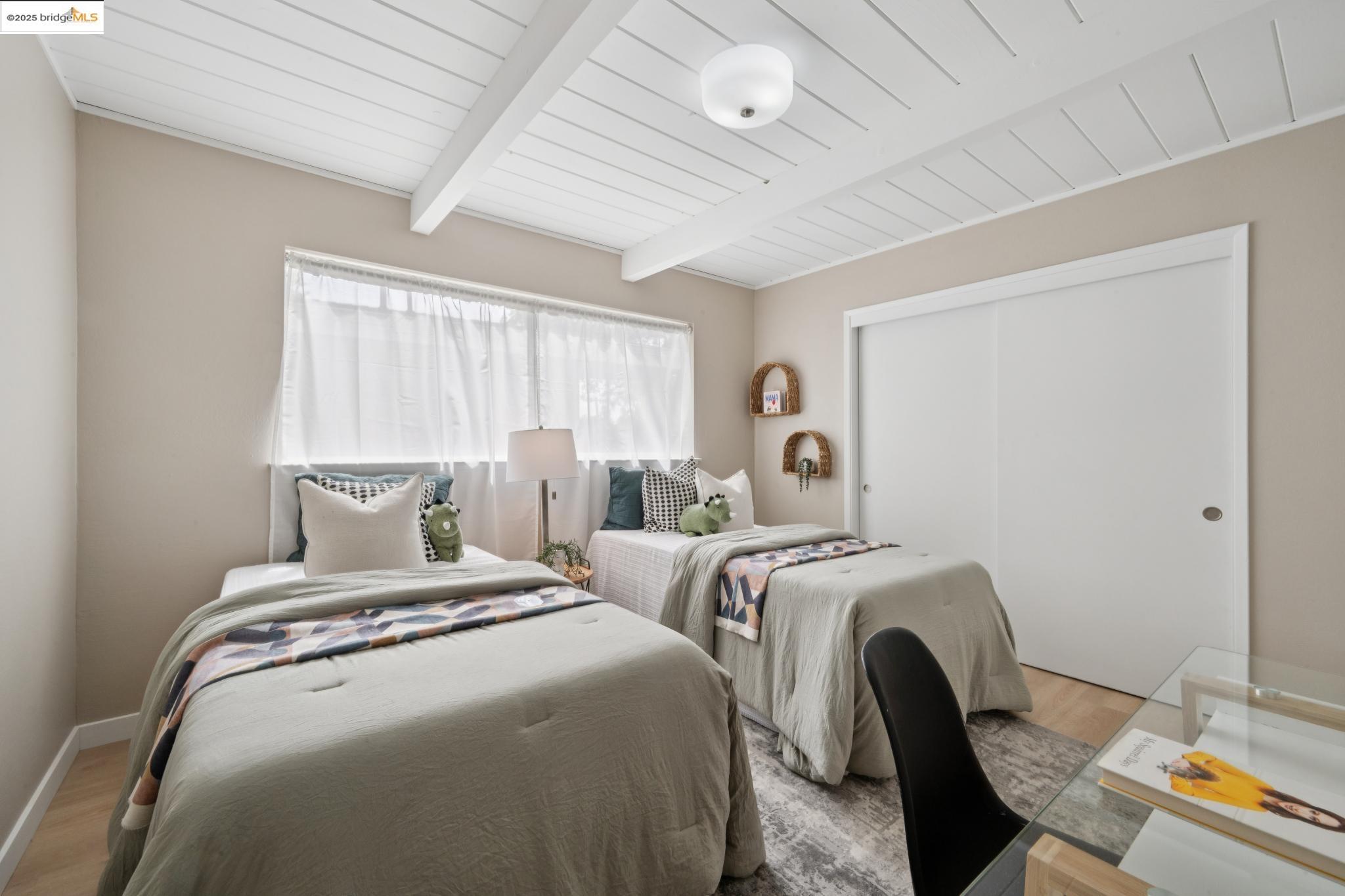 Detail Gallery Image 20 of 31 For 4258 Maple Ave, Oakland,  CA 94602 - 2 Beds | 1 Baths