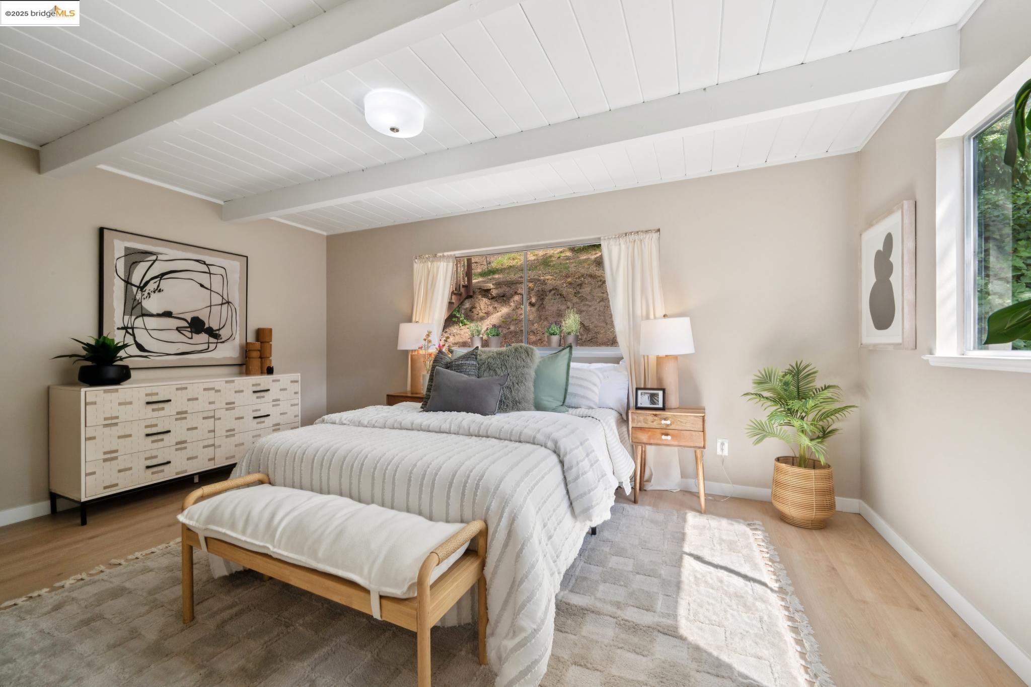 Detail Gallery Image 23 of 31 For 4258 Maple Ave, Oakland,  CA 94602 - 2 Beds | 1 Baths