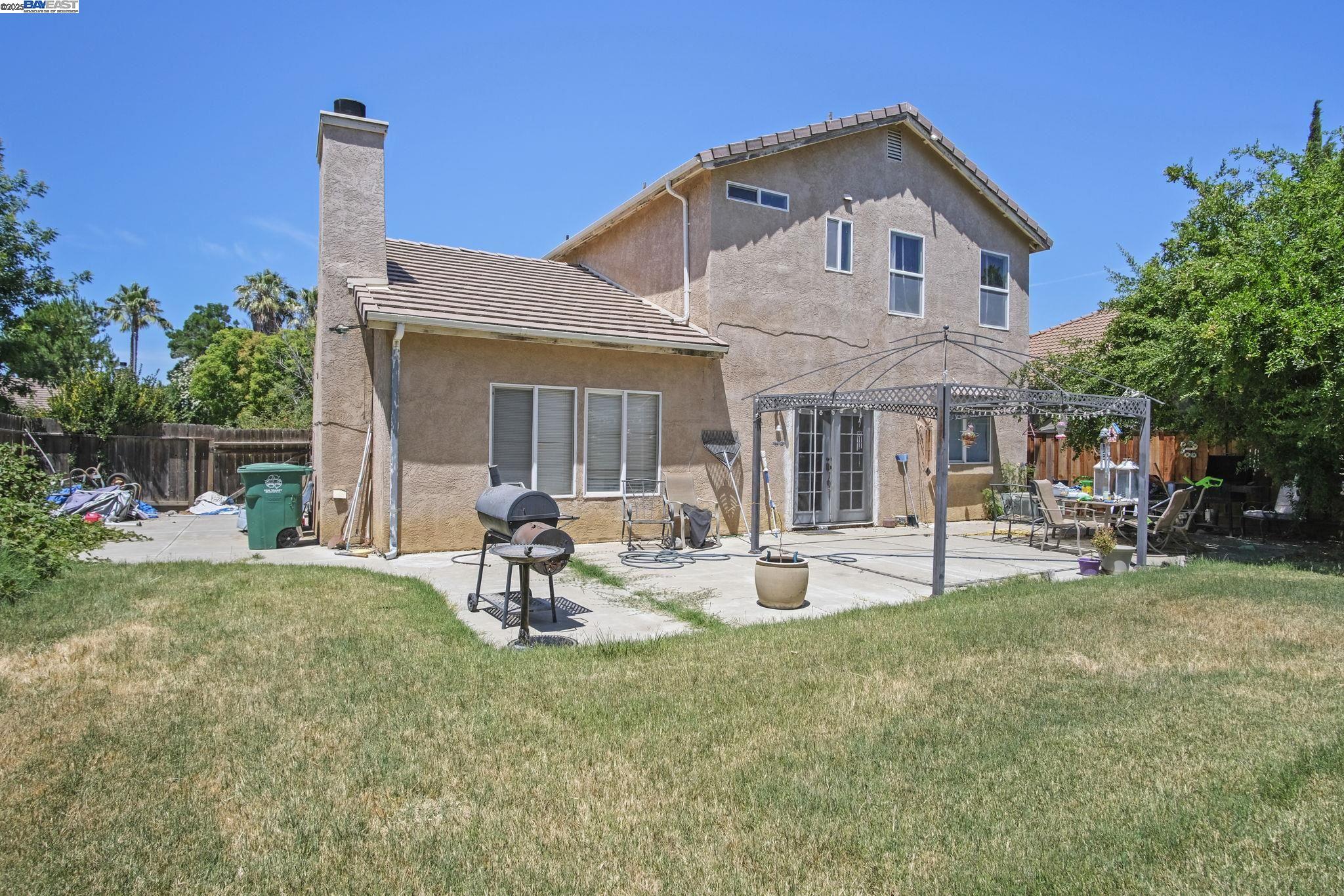 Detail Gallery Image 15 of 18 For 1460 Portsmouth Ln, Gustine,  CA 95322 - 3 Beds | 2 Baths