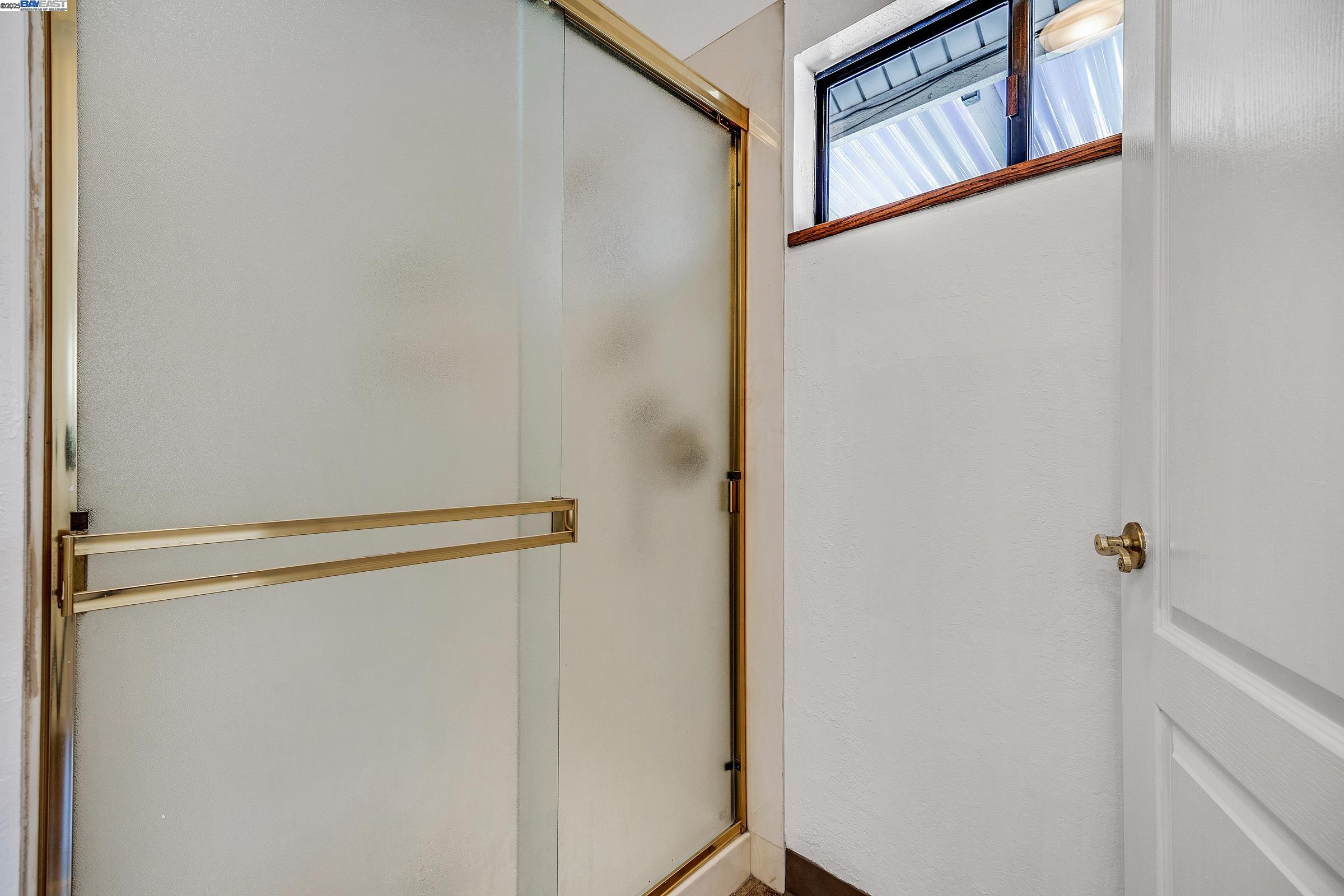 Detail Gallery Image 19 of 36 For 1137 Post St, Alameda,  CA 94501 - 1 Beds | 1/1 Baths