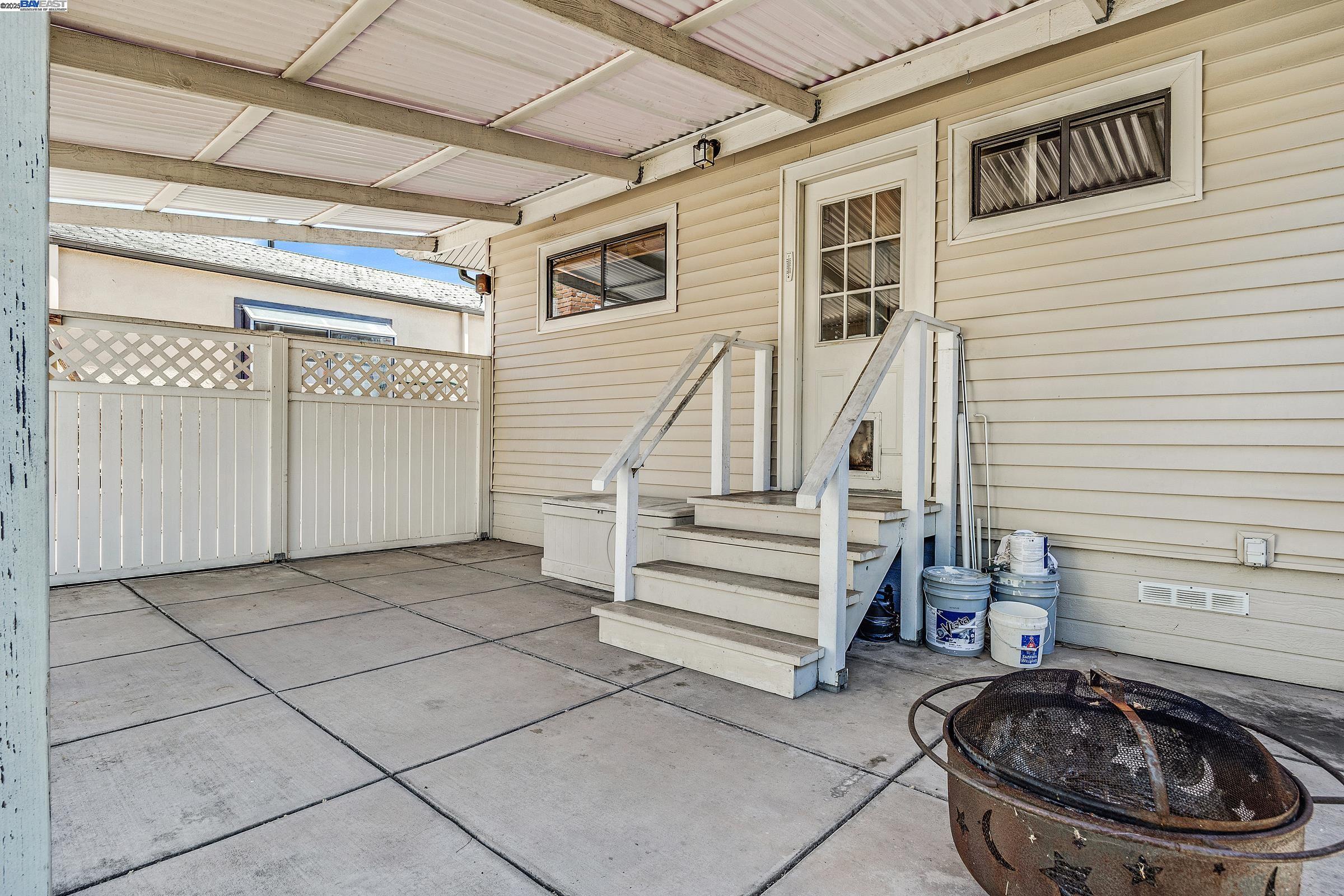Detail Gallery Image 27 of 36 For 1137 Post St, Alameda,  CA 94501 - 1 Beds | 1/1 Baths