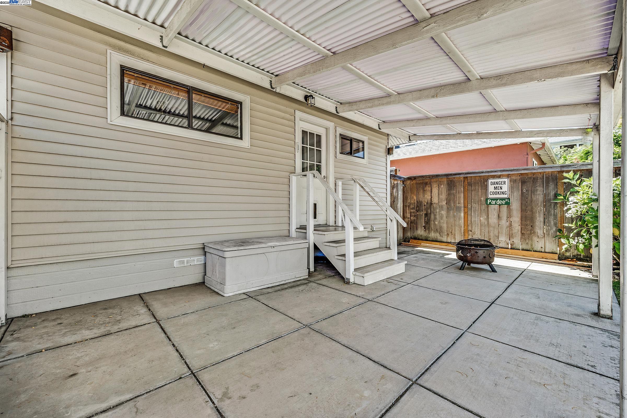 Detail Gallery Image 29 of 36 For 1137 Post St, Alameda,  CA 94501 - 1 Beds | 1/1 Baths