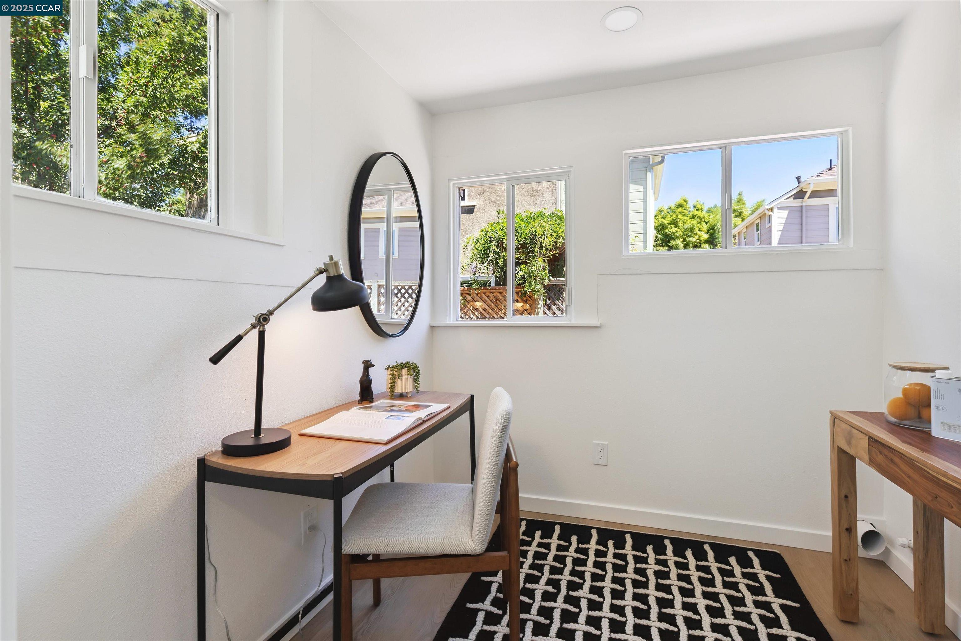 Detail Gallery Image 37 of 37 For 420 48th St, Oakland,  CA 94609 - 4 Beds | 2 Baths