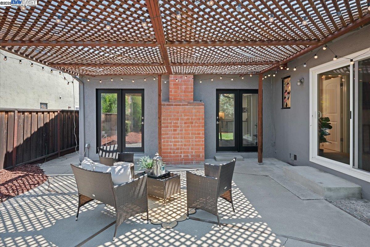 Detail Gallery Image 29 of 42 For 3186 Berkshire Ct, Pleasanton,  CA 94588 - 4 Beds | 2 Baths