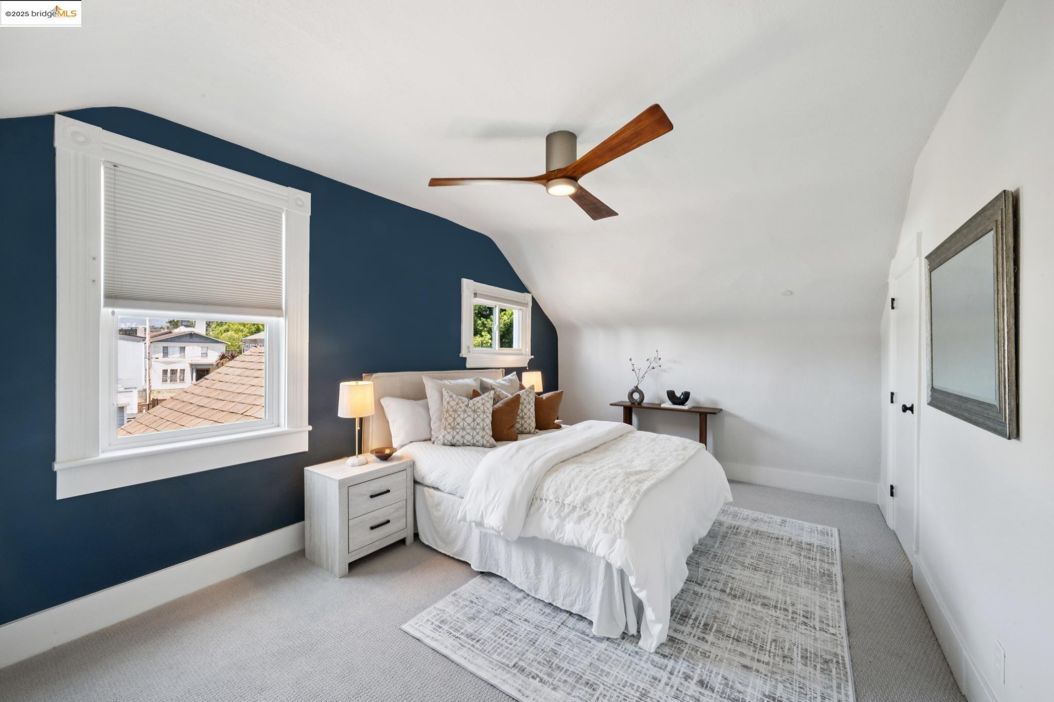 Detail Gallery Image 31 of 55 For 682 33rd St, Oakland,  CA 94609 - 3 Beds | 2 Baths