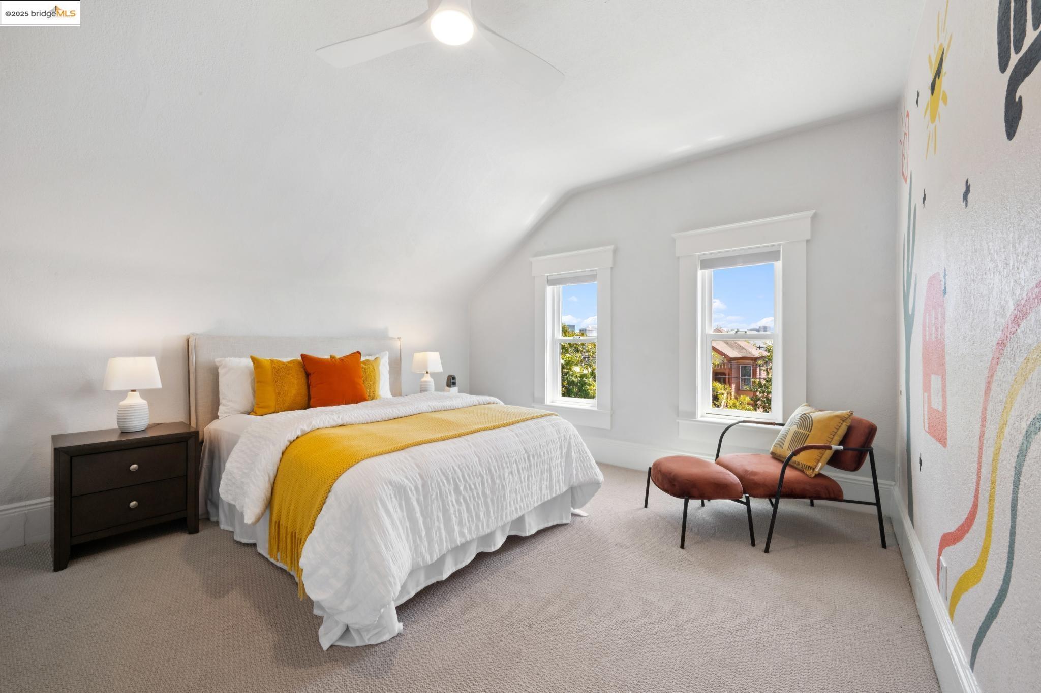 Detail Gallery Image 39 of 55 For 682 33rd St, Oakland,  CA 94609 - 3 Beds | 2 Baths