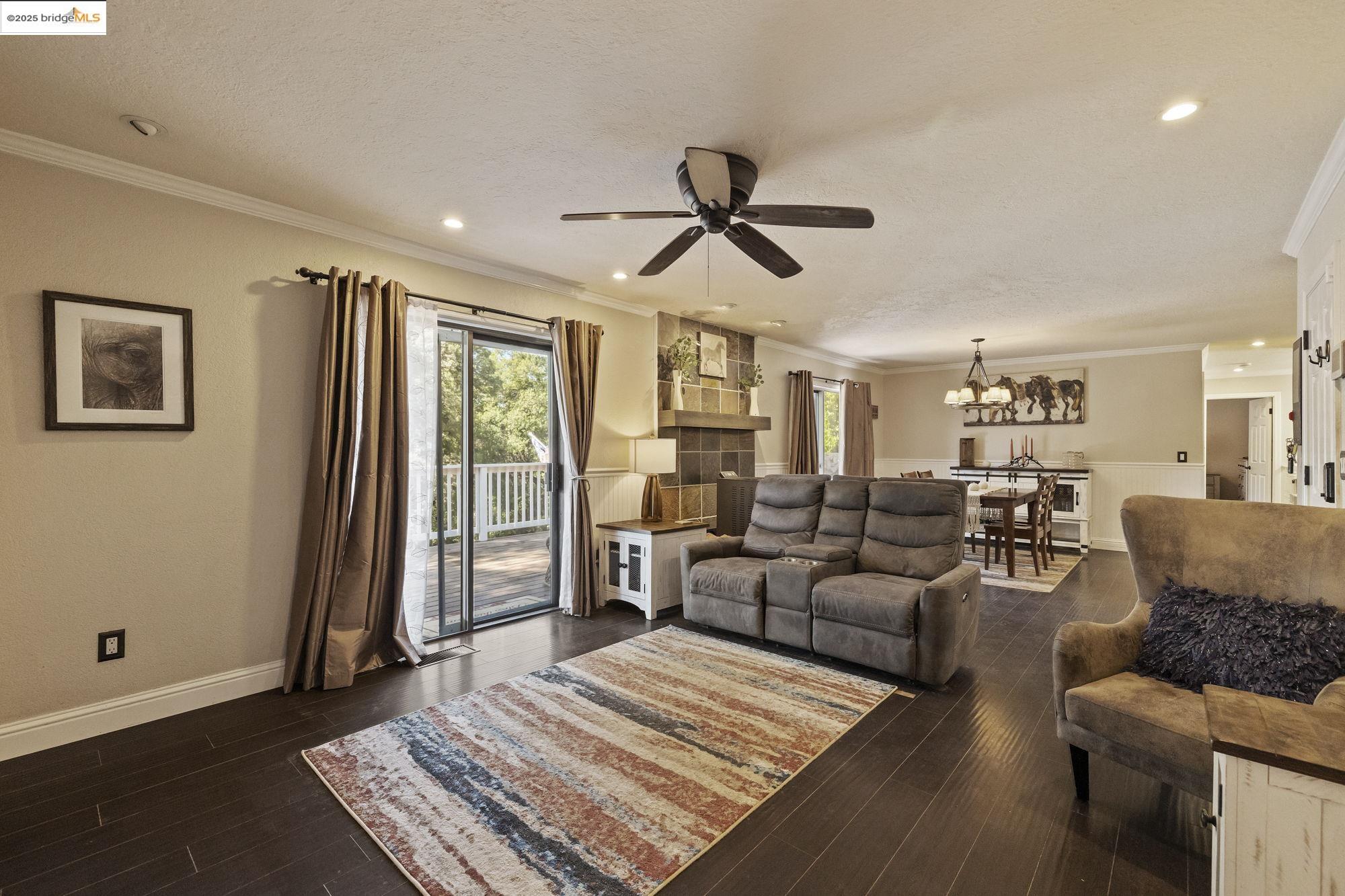 Detail Gallery Image 11 of 50 For 14147 Alder Ln, Sonora,  CA 95370 - 3 Beds | 2/1 Baths