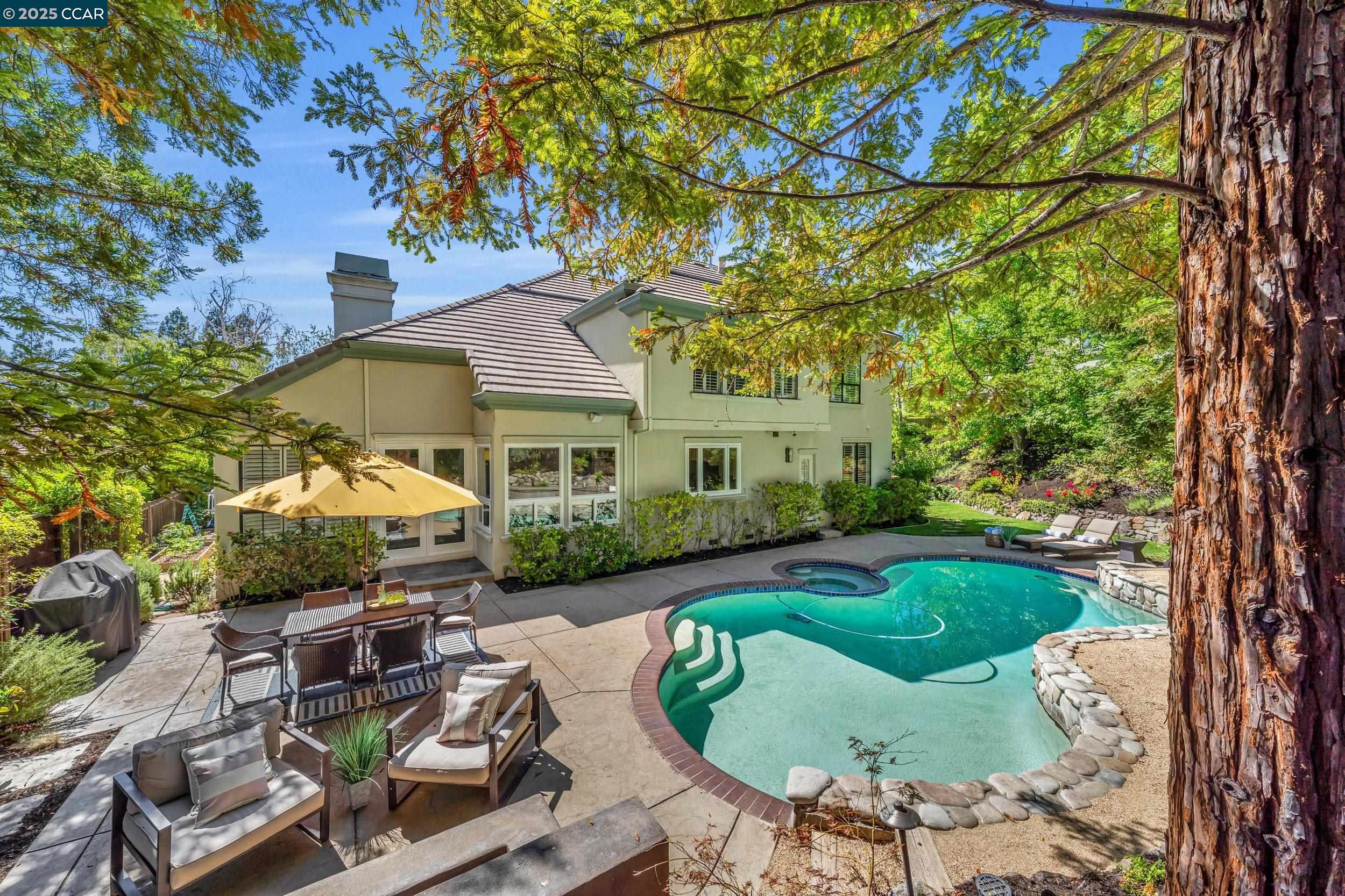 Detail Gallery Image 41 of 59 For 40 Oak Trail Ct, Alamo,  CA 94507 - 4 Beds | 3/1 Baths