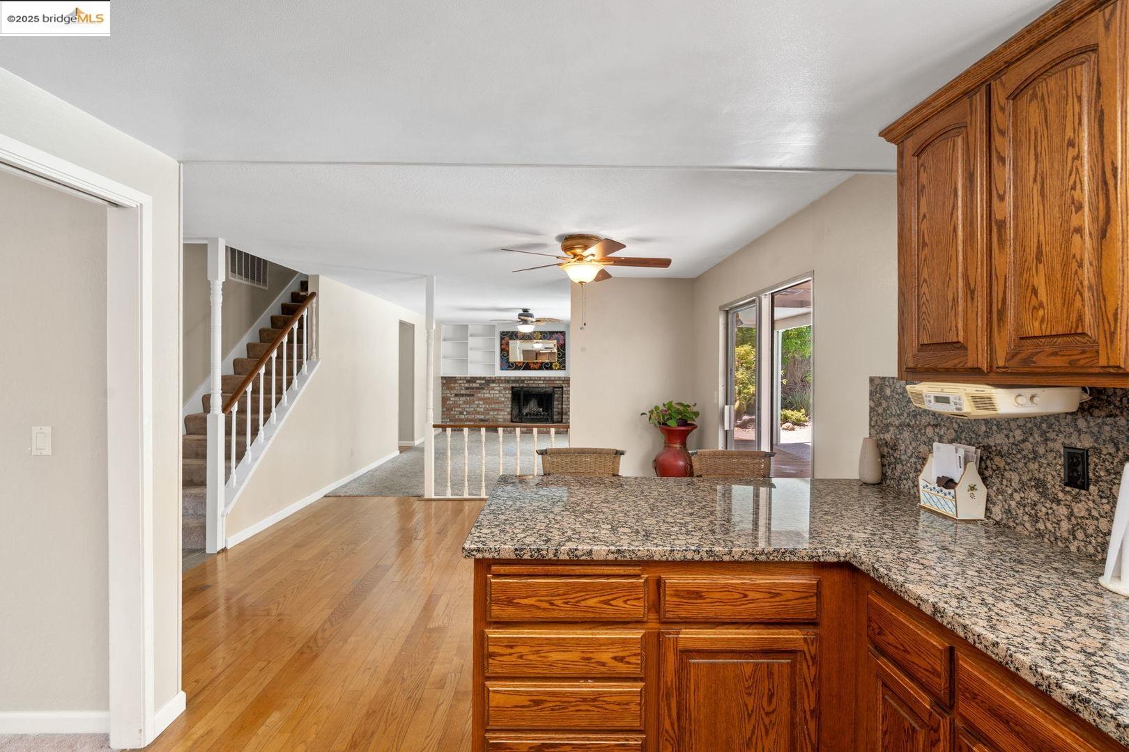 Detail Gallery Image 17 of 44 For 3300 Ashburton Dr, Antioch,  CA 94509 - 4 Beds | 2/1 Baths